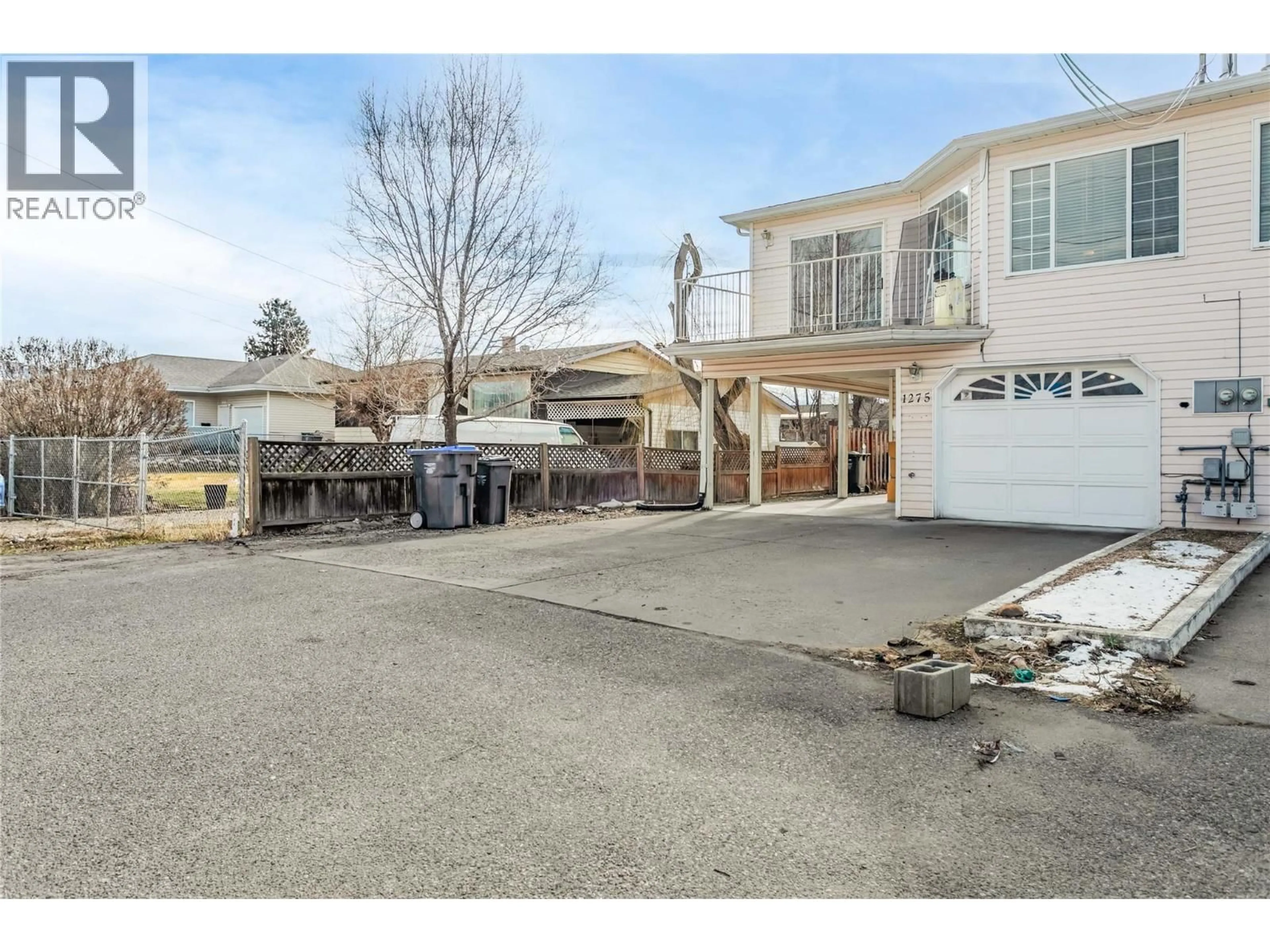A pic from outside/outdoor area/front of a property/back of a property/a pic from drone, street for 1275 GAGGIN ROAD, Kelowna British Columbia V1X1V1