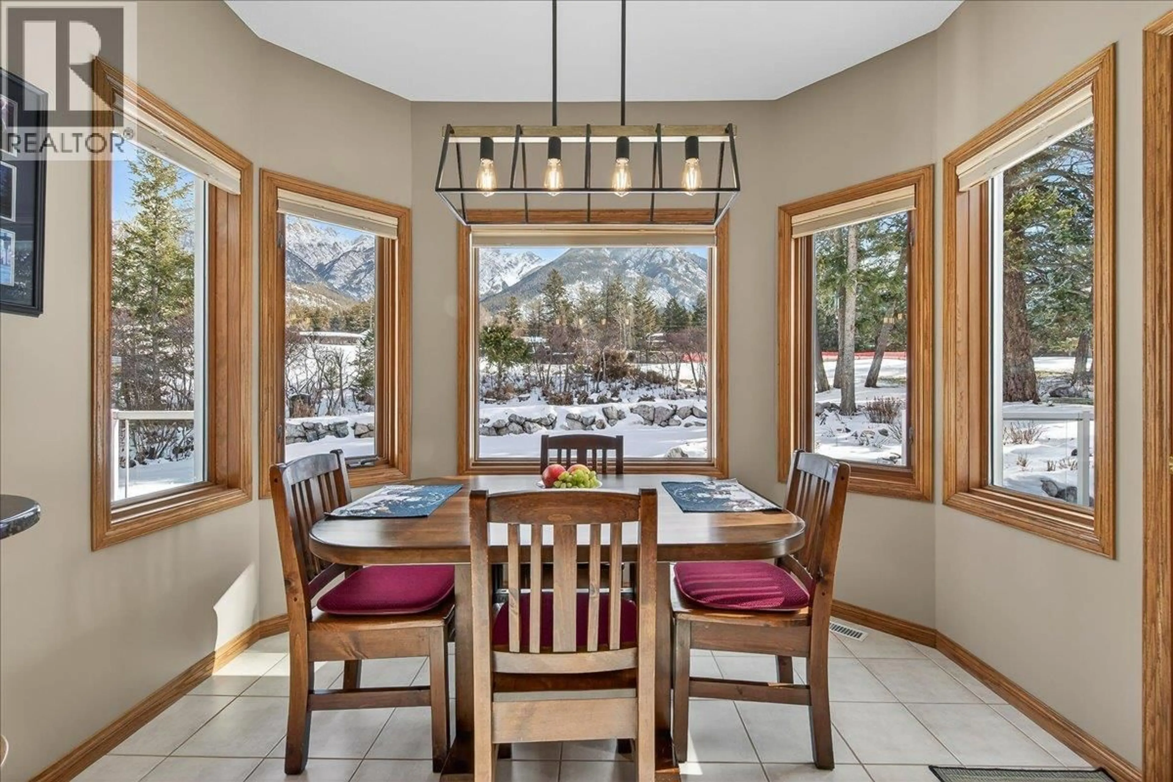 Dining room, ceramic/tile floor for 5132 RIVERVIEW CRESCENT, Fairmont Hot Springs British Columbia V0B1L1