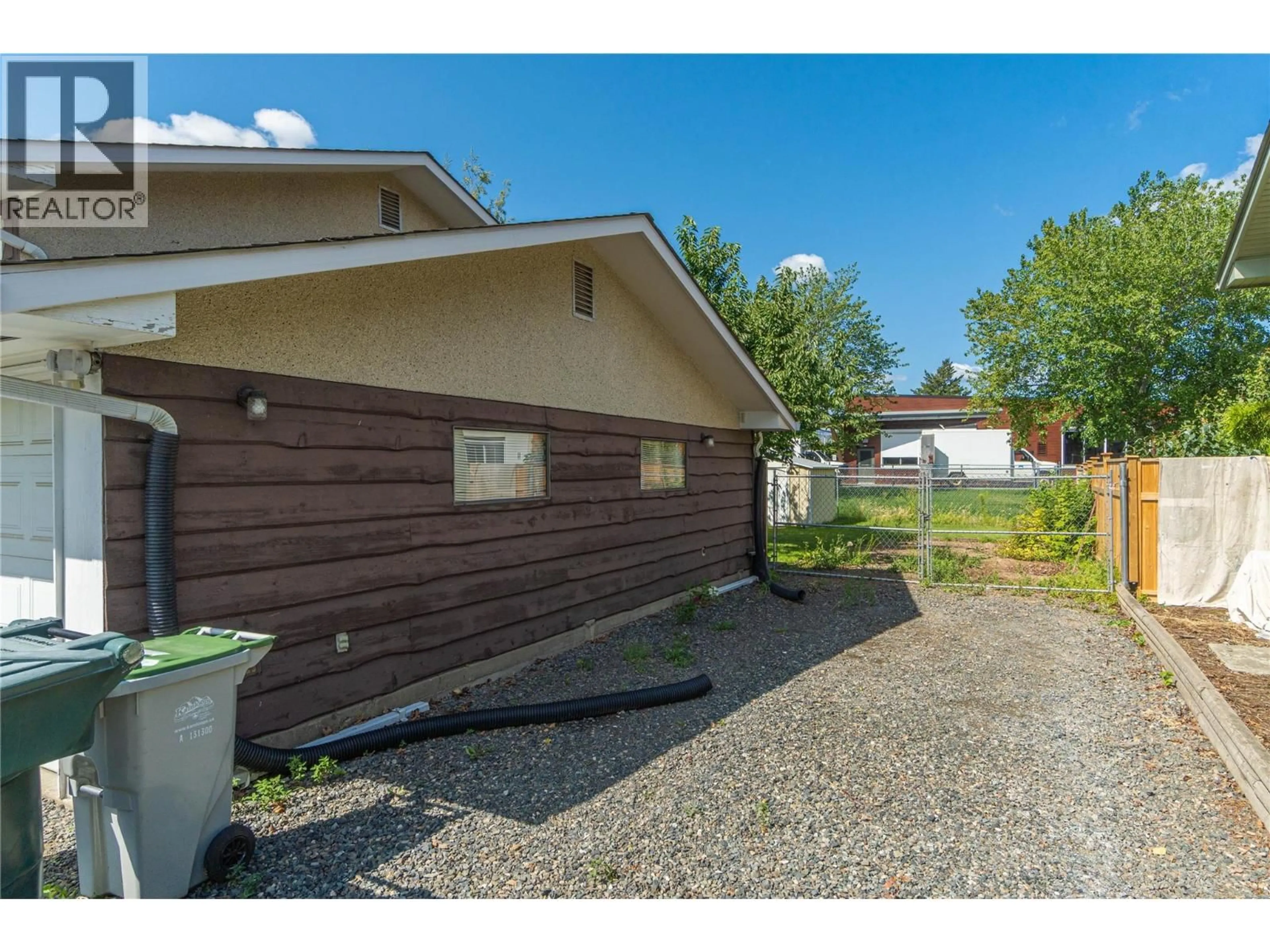 Unknown for 1118 CHATEAU STREET, Kamloops British Columbia V2B5R4