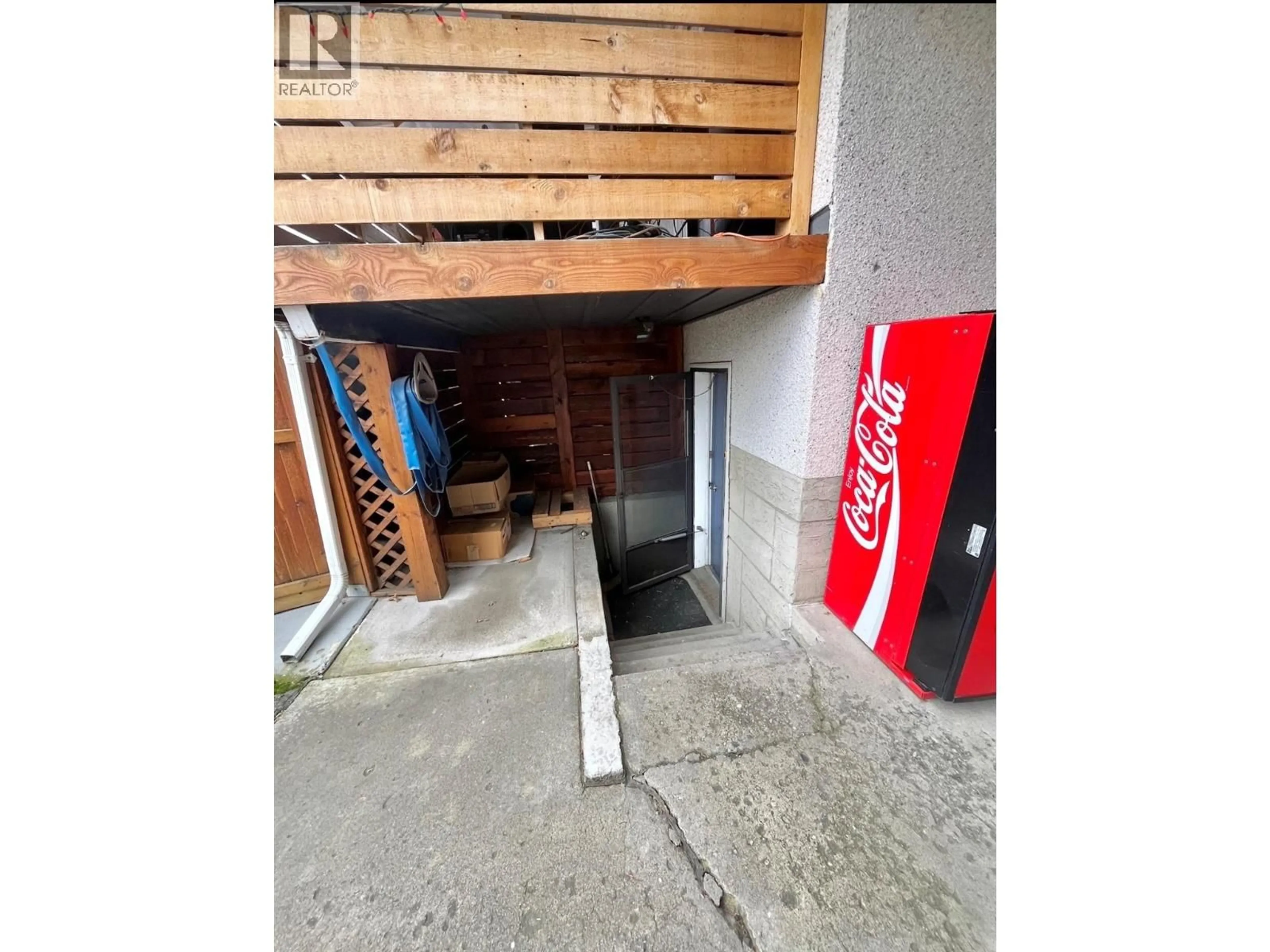 Unknown for 385 PERTH ROAD, Kelowna British Columbia V1X3R5