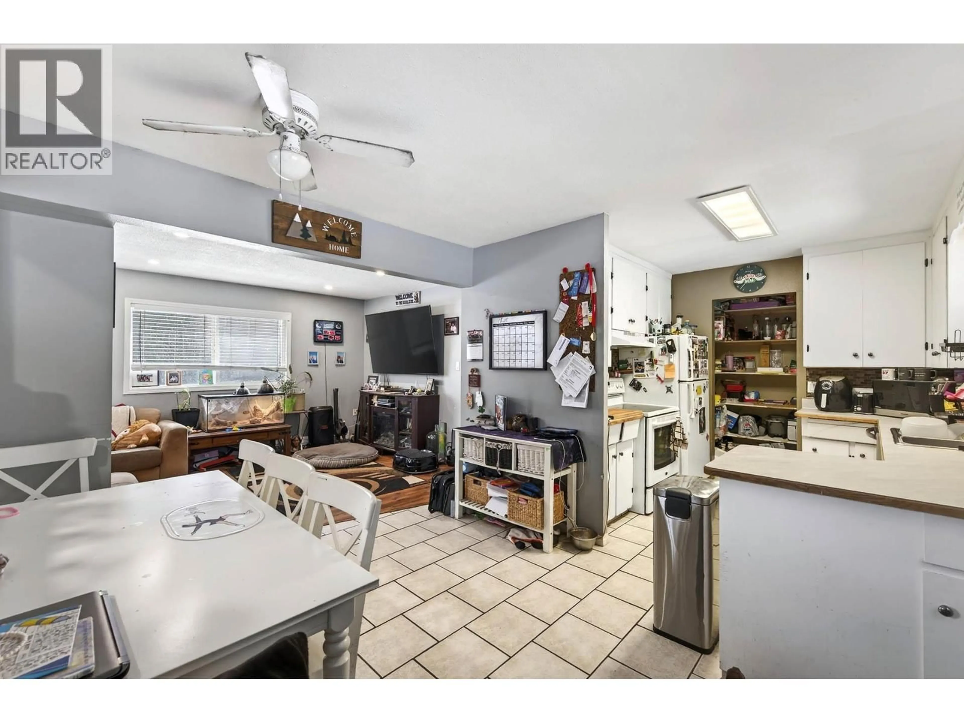 Open concept kitchen, ceramic/tile floor for 1050 SCOTT DRIVE, Clearwater British Columbia V0E1N2