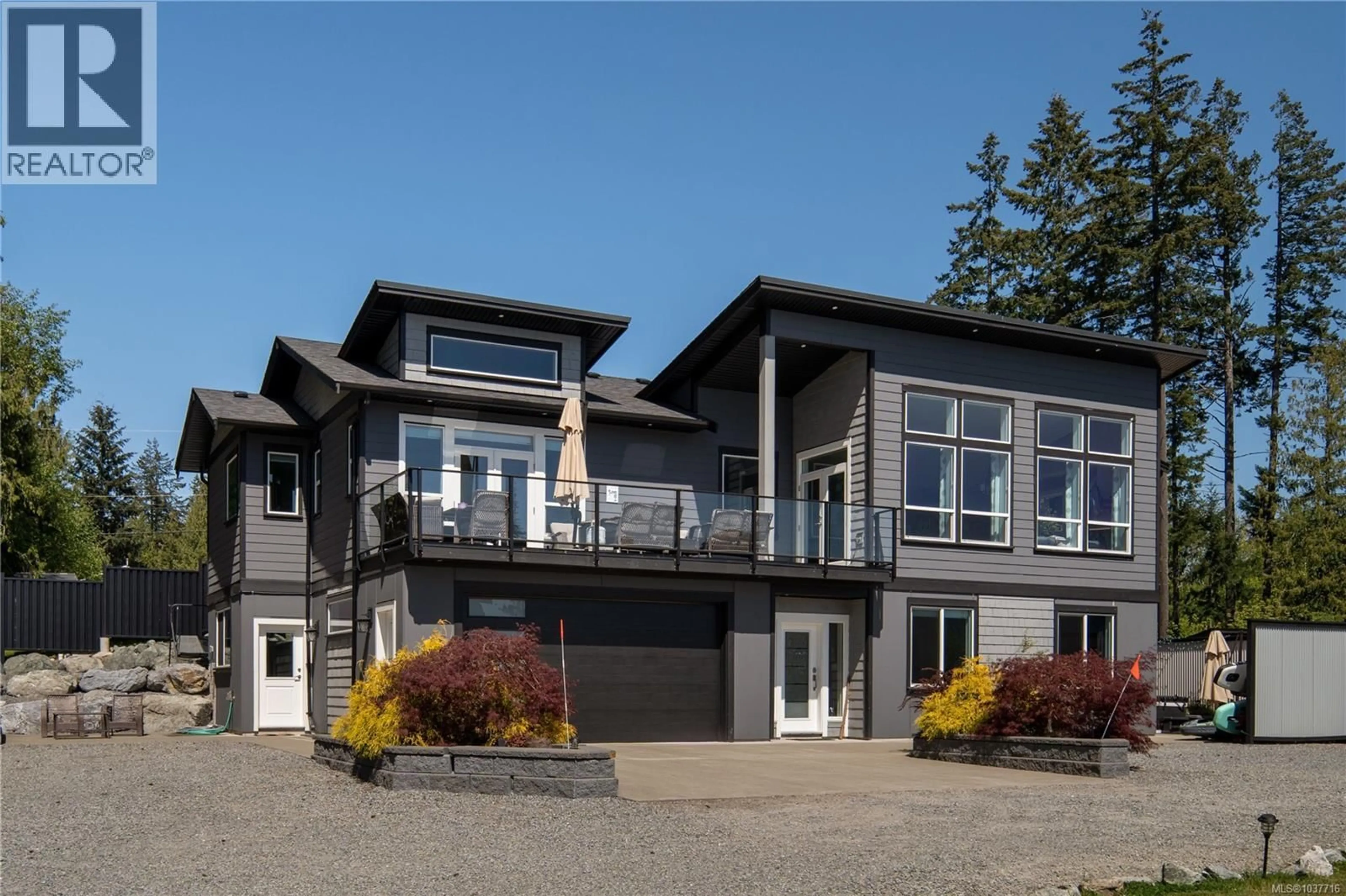 Home with vinyl exterior material, street for 2639 KATY'S CRESCENT, Shawnigan Lake British Columbia V0R2W0