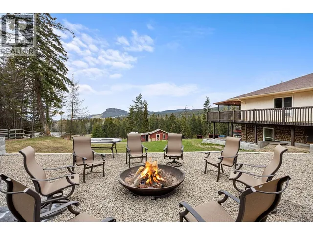 1618 HUCKLEBERRY ROAD, Kelowna 2