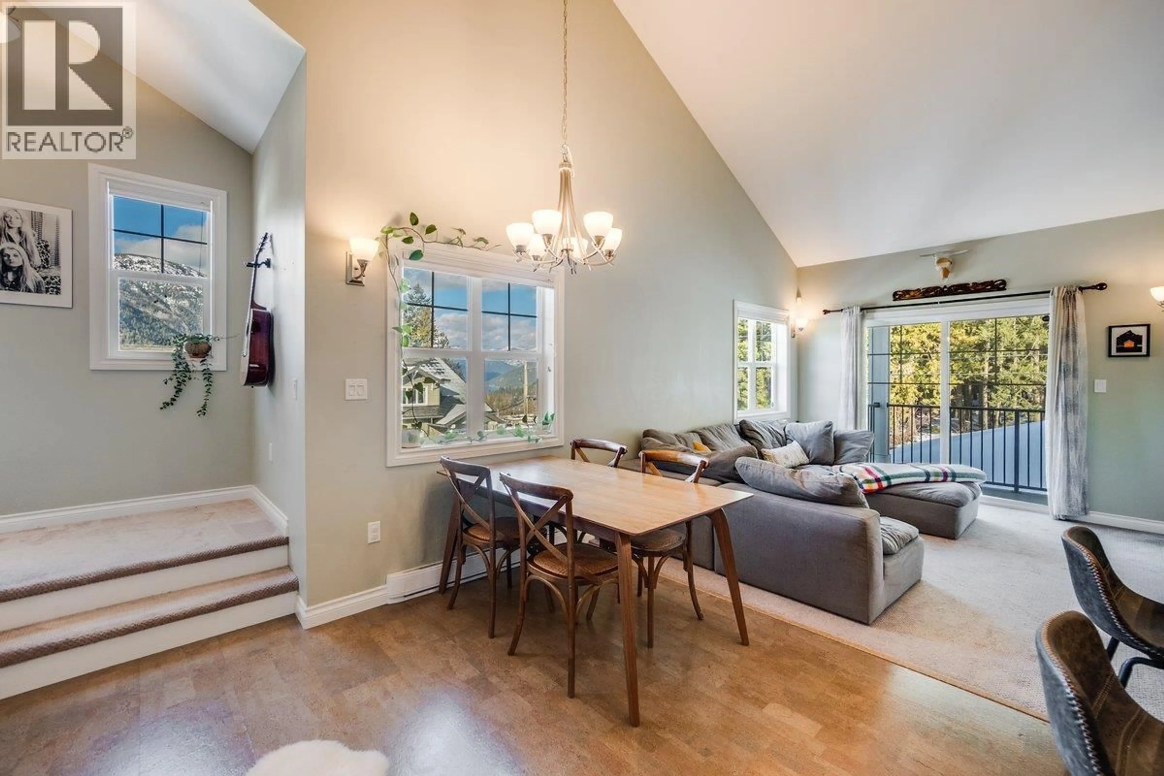 Unknown for 401 - 1702 CHOQUETTE AVENUE, Nelson British Columbia V1L5V1