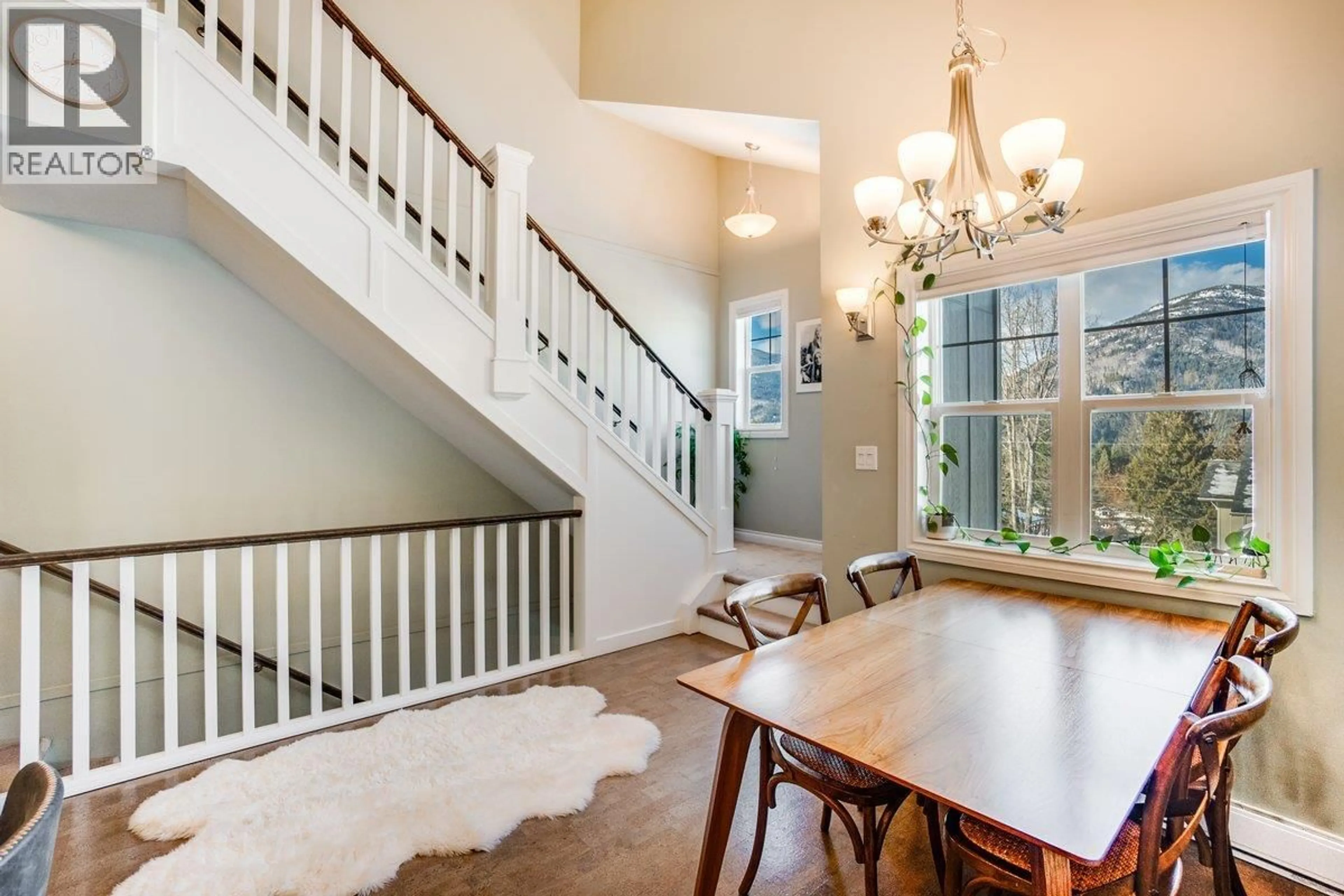 Dining room, unknown for 401 - 1702 CHOQUETTE AVENUE, Nelson British Columbia V1L5V1