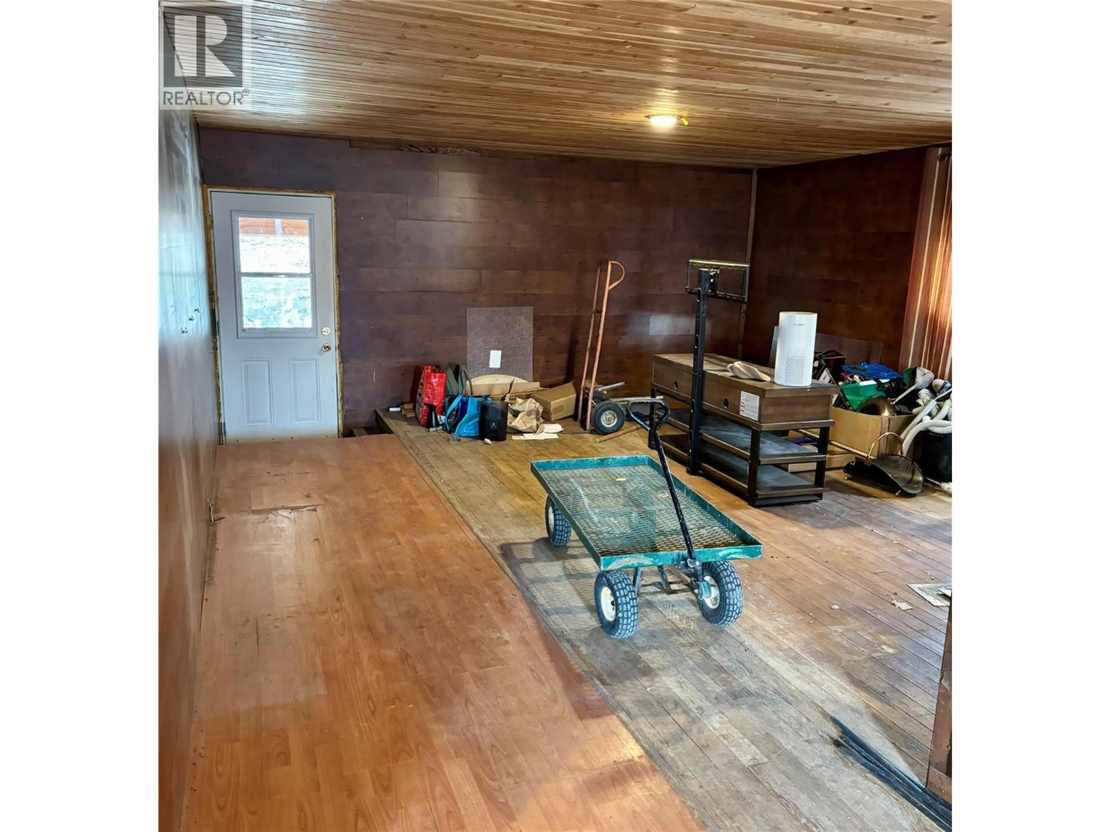 A pic of a room for 6252 LIPSETT AVENUE, Peachland British Columbia V0H1X7