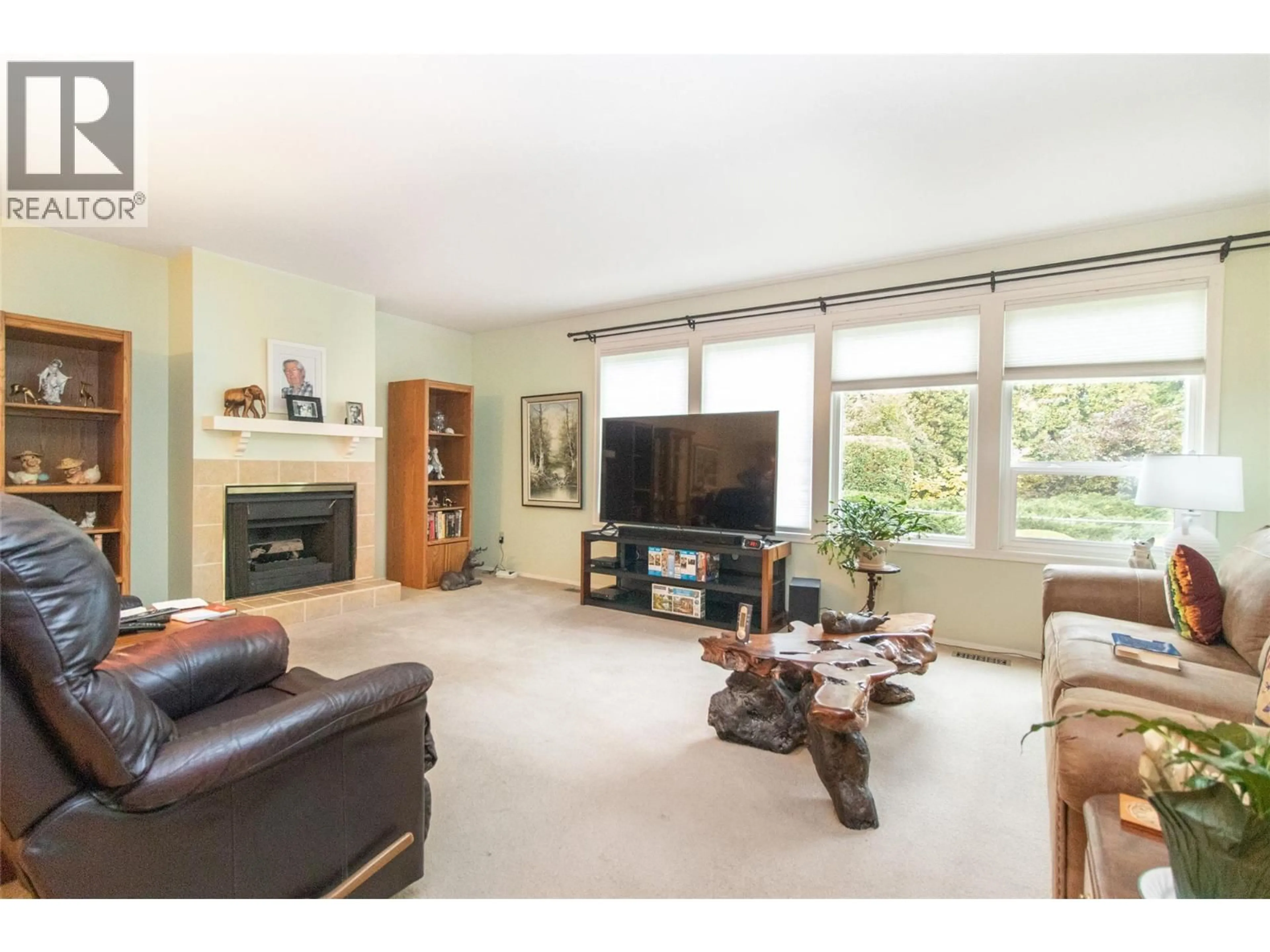 Living room with furniture, unknown for 2 - 1209 BROOKSIDE AVENUE, Kelowna British Columbia V1Y5T5