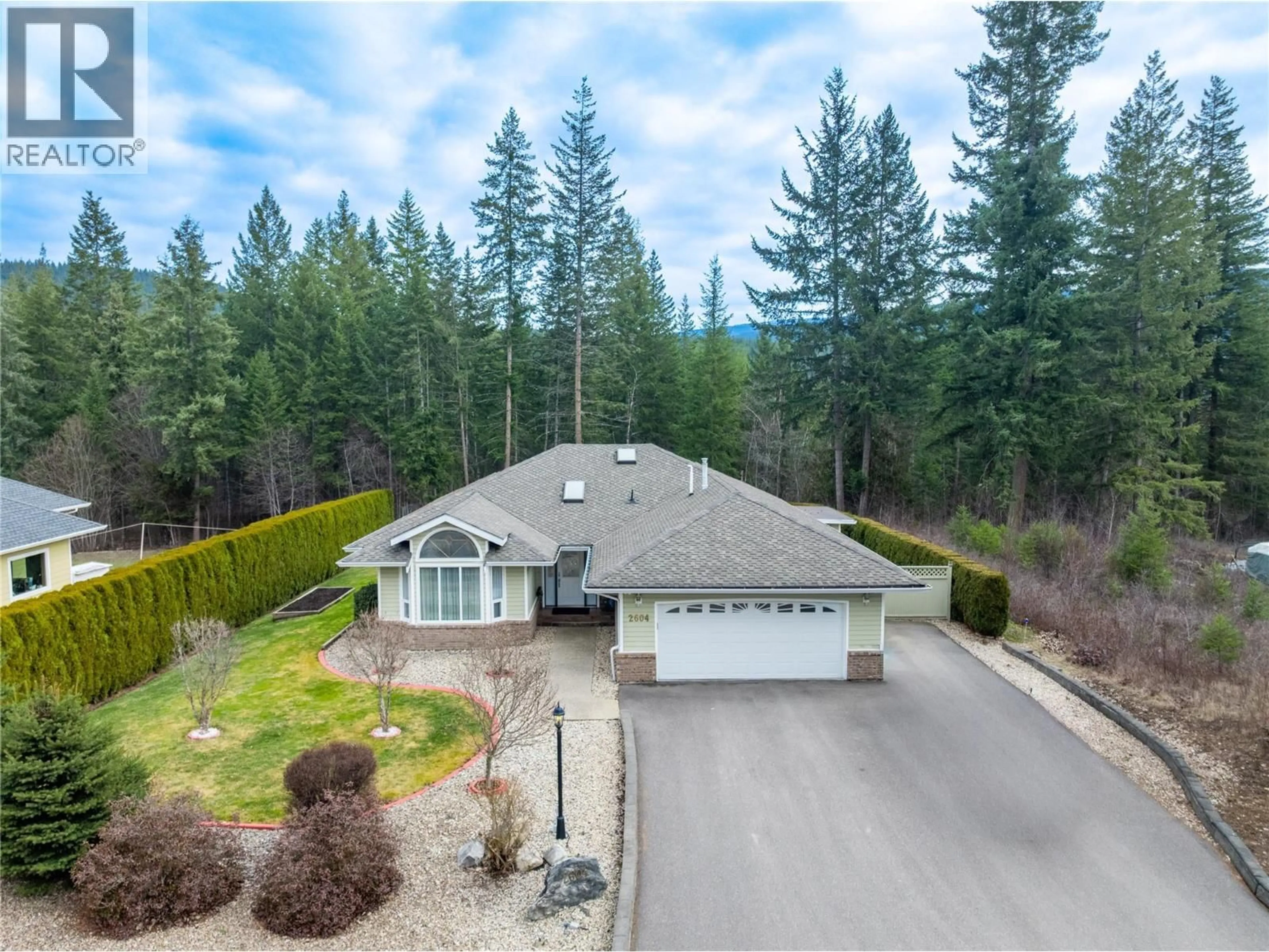 A pic from outside/outdoor area/front of a property/back of a property/a pic from drone, unknown for 2604 FAIRVIEW PLACE, Blind Bay British Columbia V0E1H2
