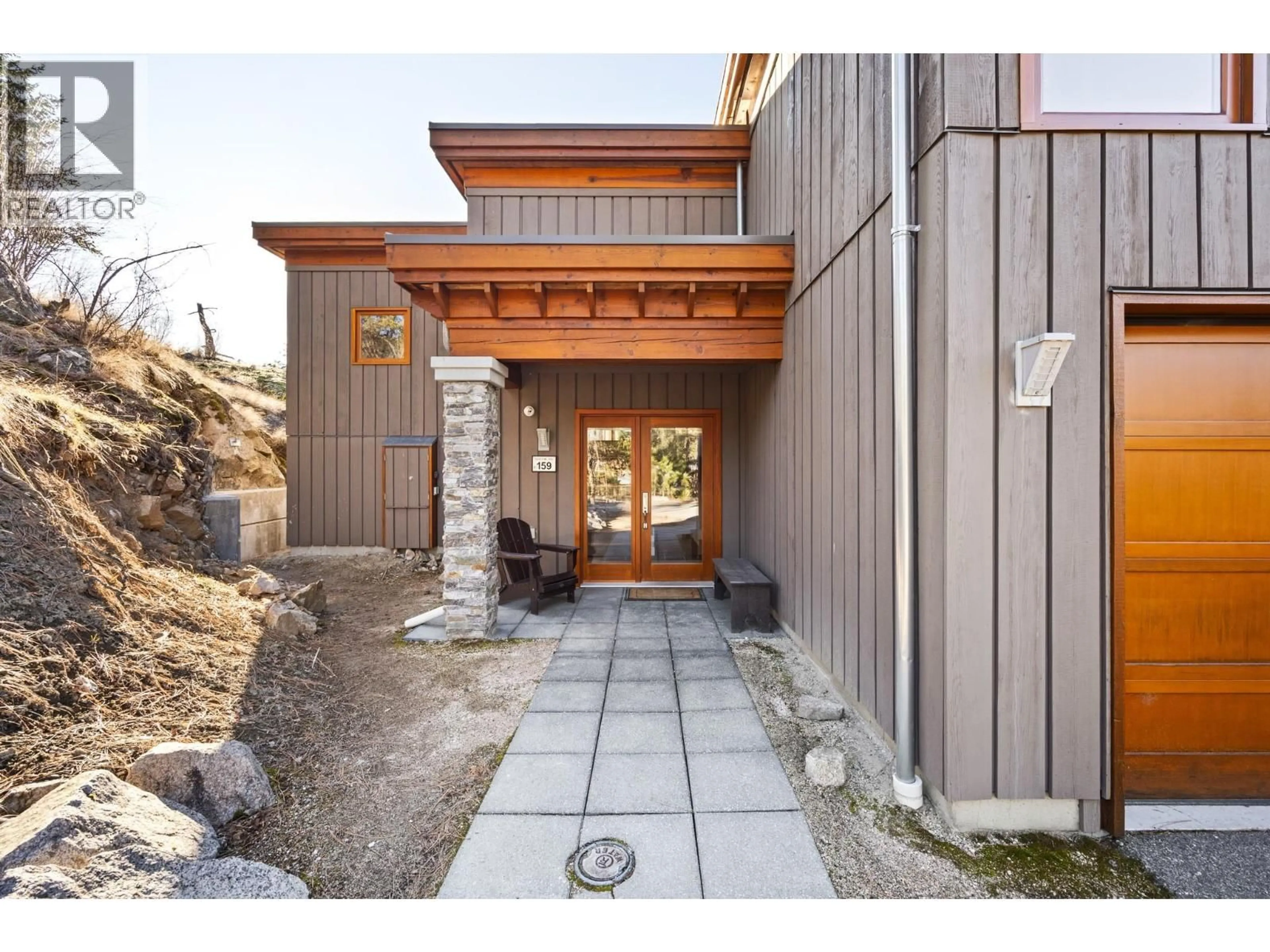 Indoor entryway for 159 - 9845 EASTSIDE ROAD, Vernon British Columbia V1H1Z2