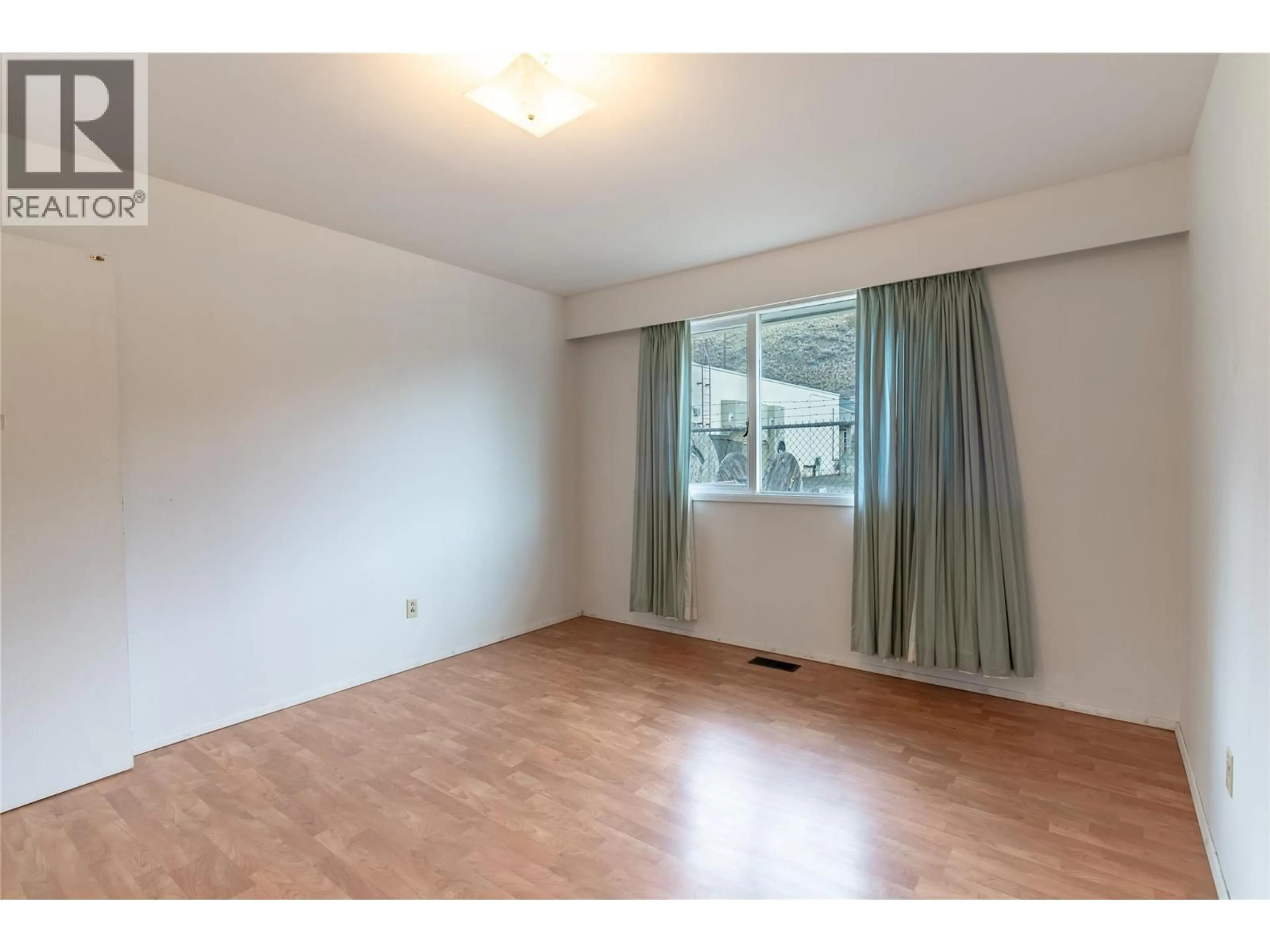 A pic of a room for 1072 COLLINS ROAD, Cache Creek British Columbia V0K1H0