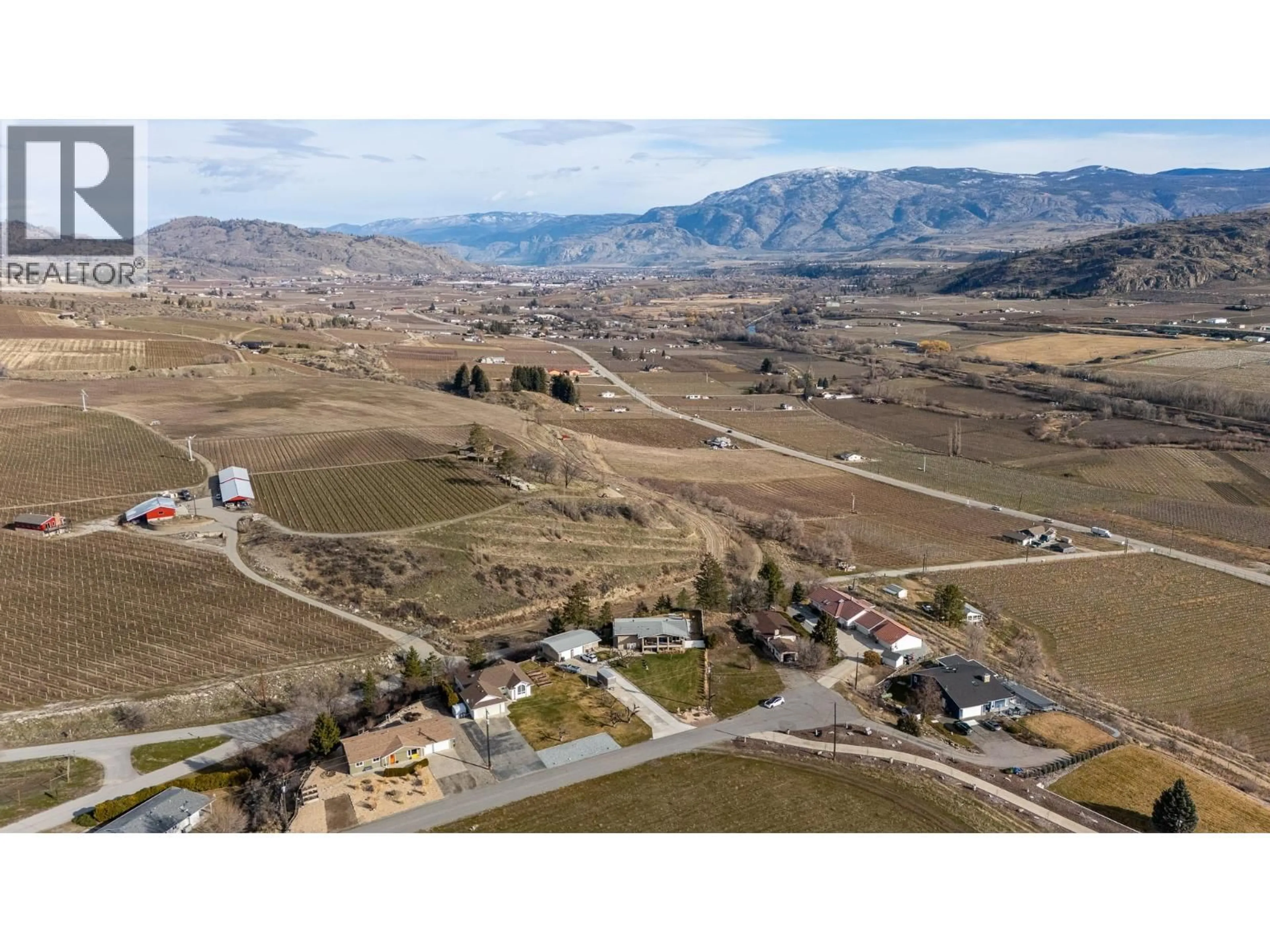 A pic from outside/outdoor area/front of a property/back of a property/a pic from drone, mountain view for 626 PONDEROSA ROAD, Oliver British Columbia V0H1T1