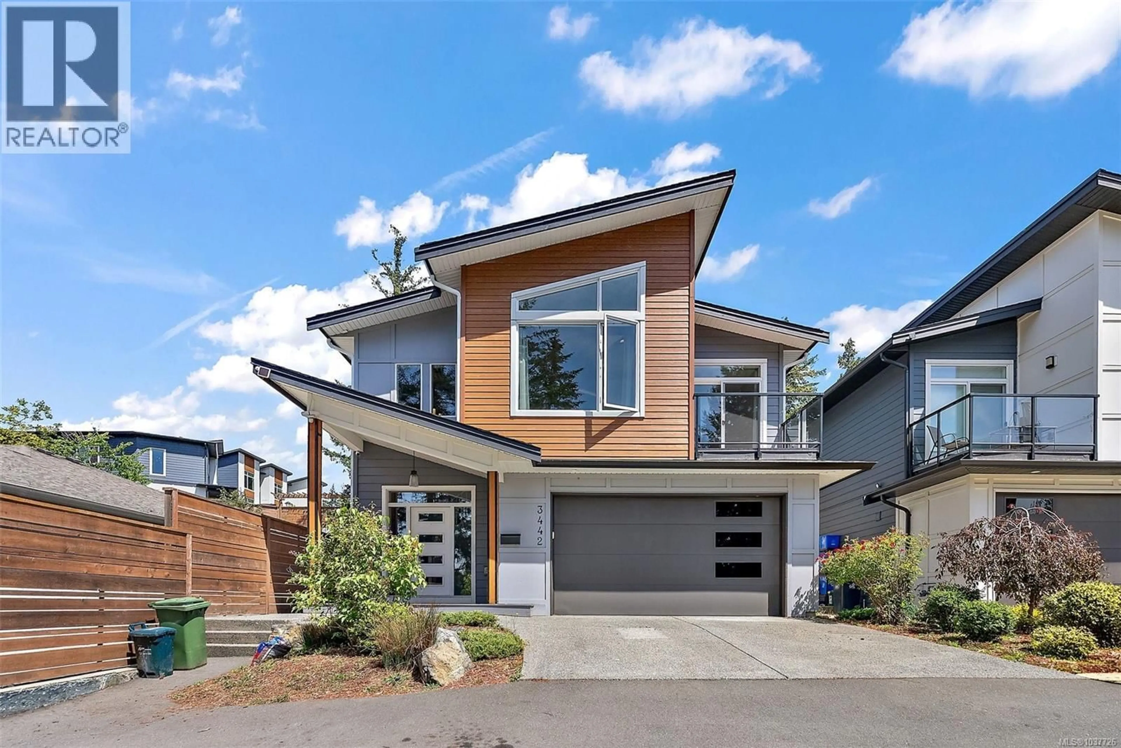 Home with vinyl exterior material, street for 3442 TURNSTONE DRIVE, Langford British Columbia V9B6B1