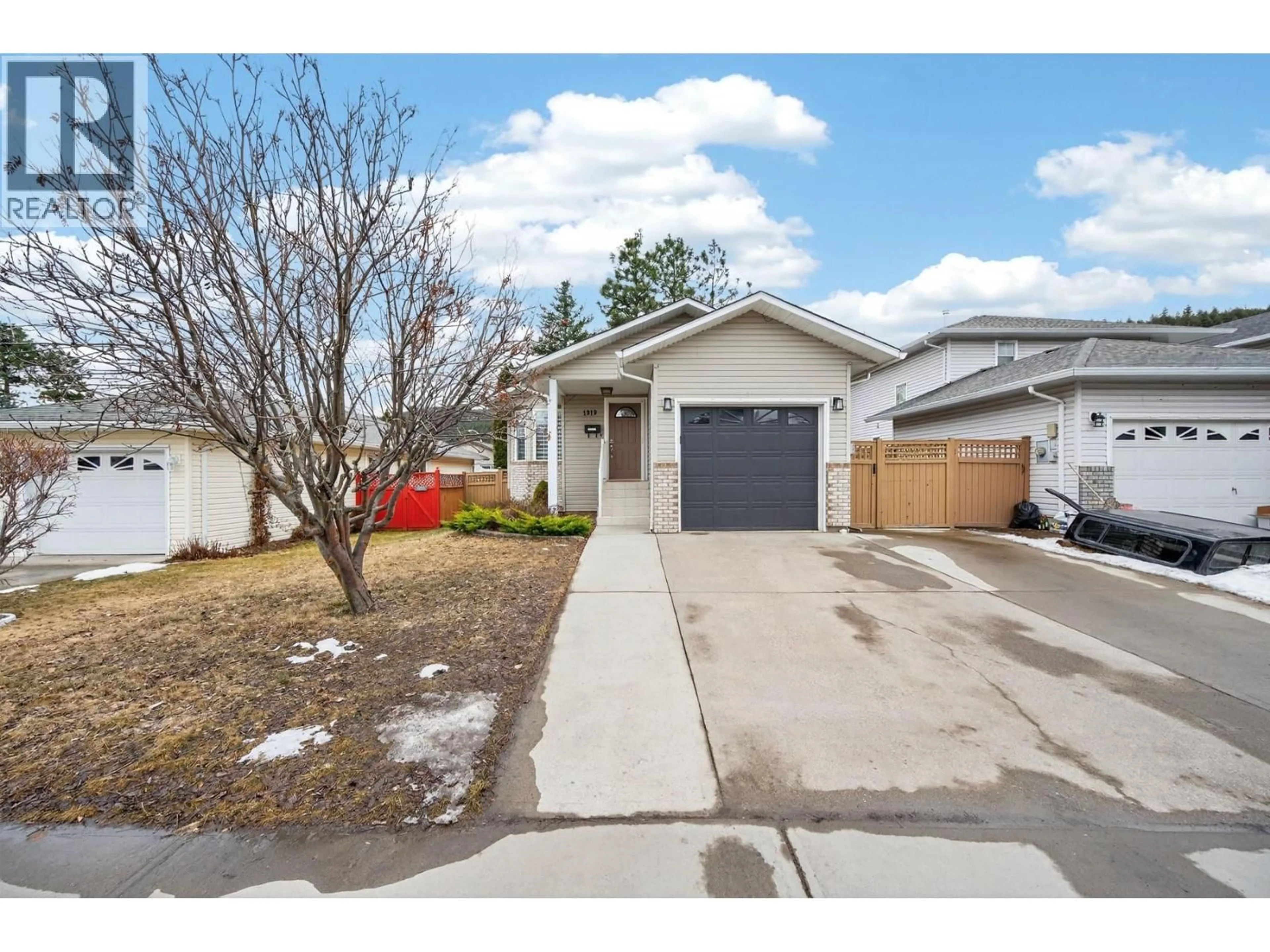 Unknown for 1919 ASH WYND, Kamloops British Columbia V1S1X5