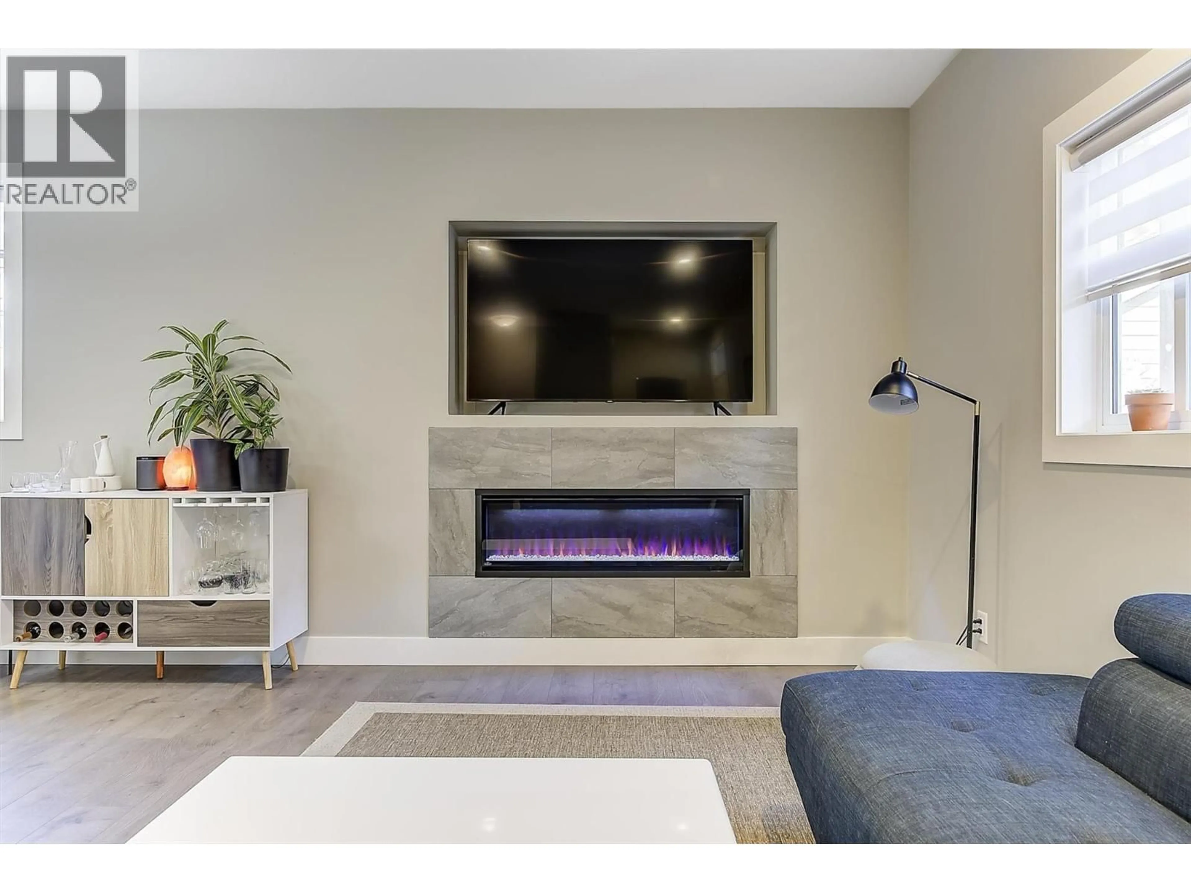 Home theater for 1269 ETHEL STREET, Kelowna British Columbia V1Y2W8