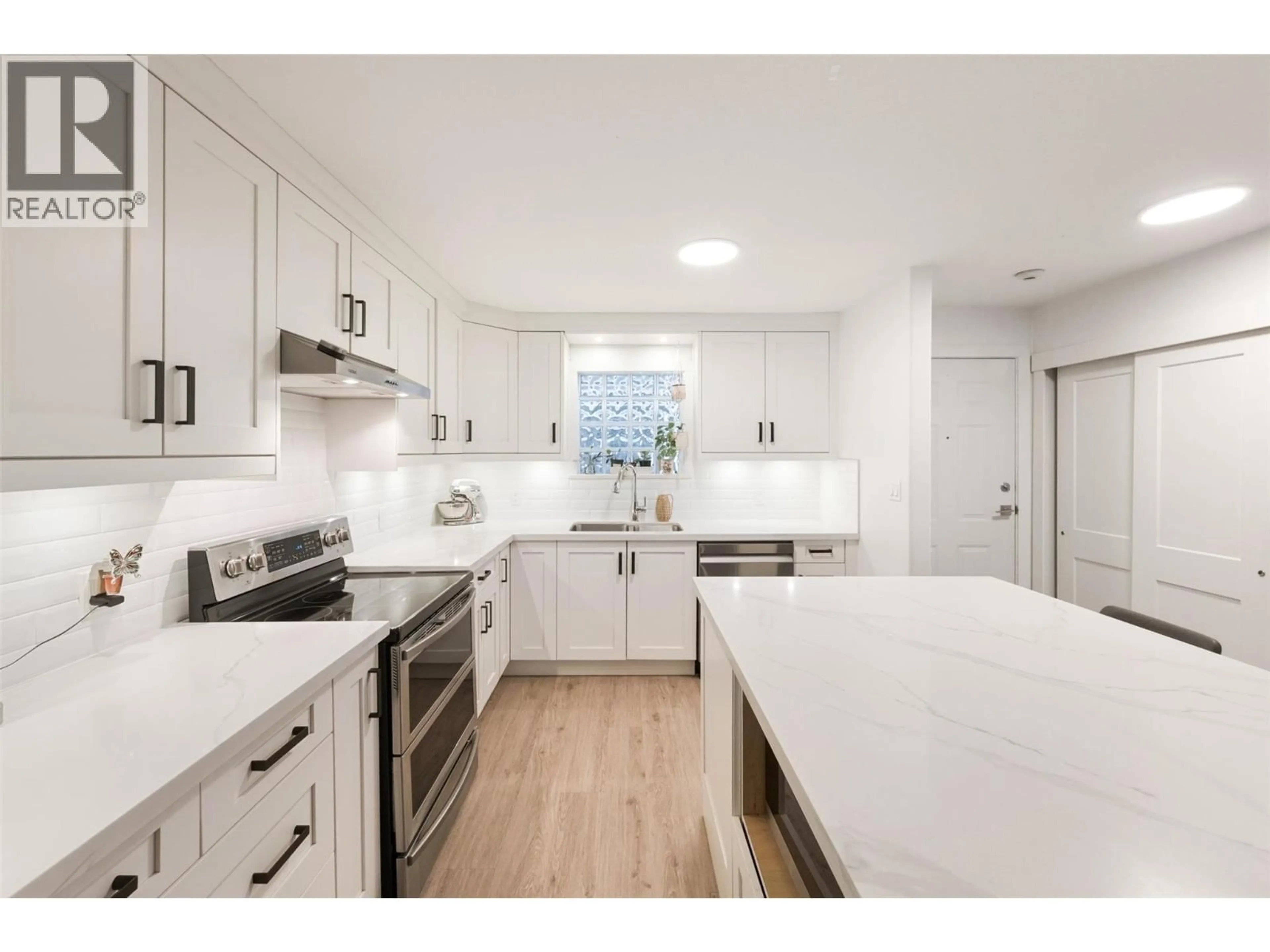 Open concept kitchen, ceramic/tile floor for 108 - 640 MAIN STREET, Okanagan Falls British Columbia V0H1R4