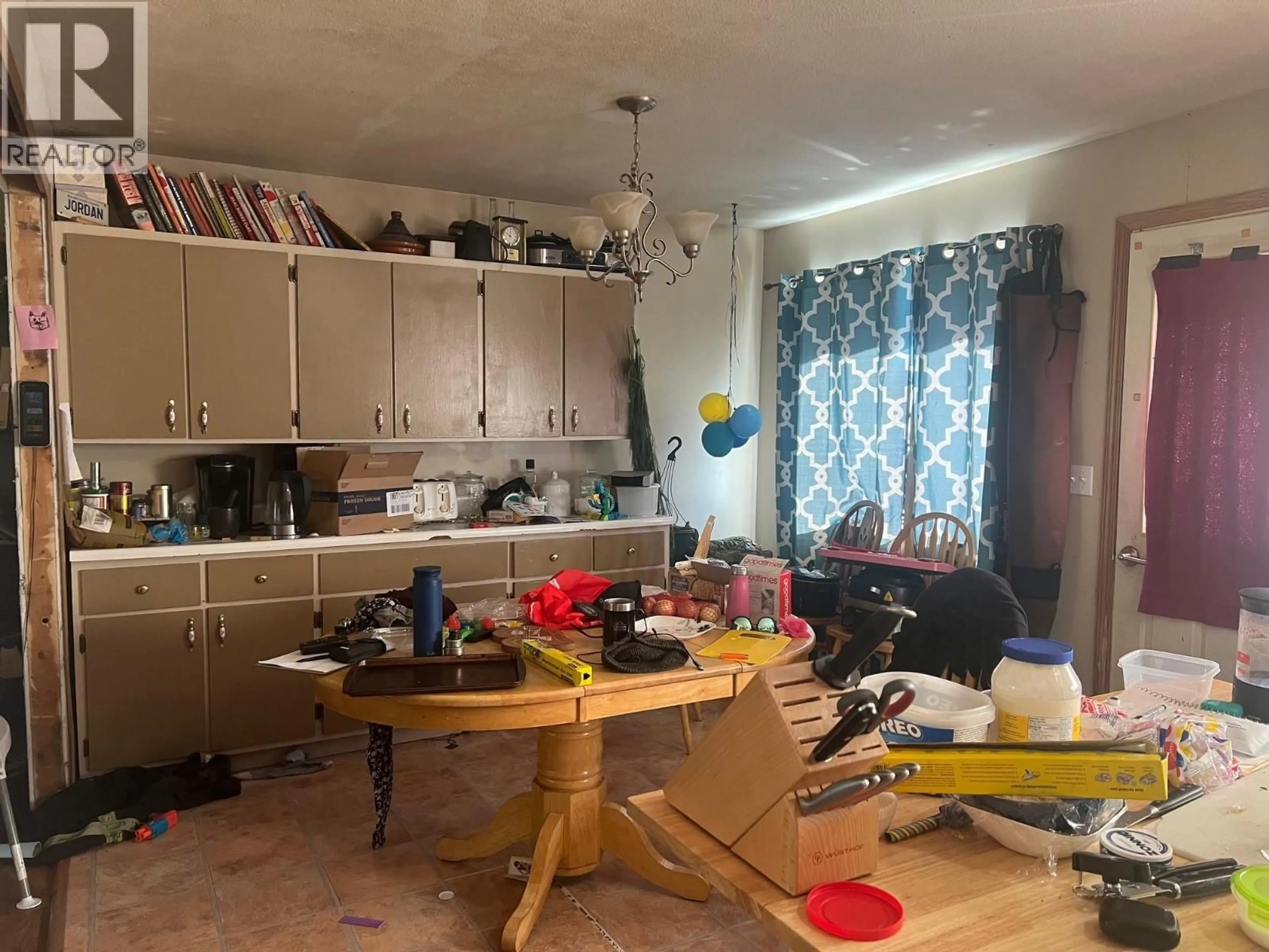 A pic of a room for 4809 51A AVENUE, Chetwynd British Columbia V0C1J0