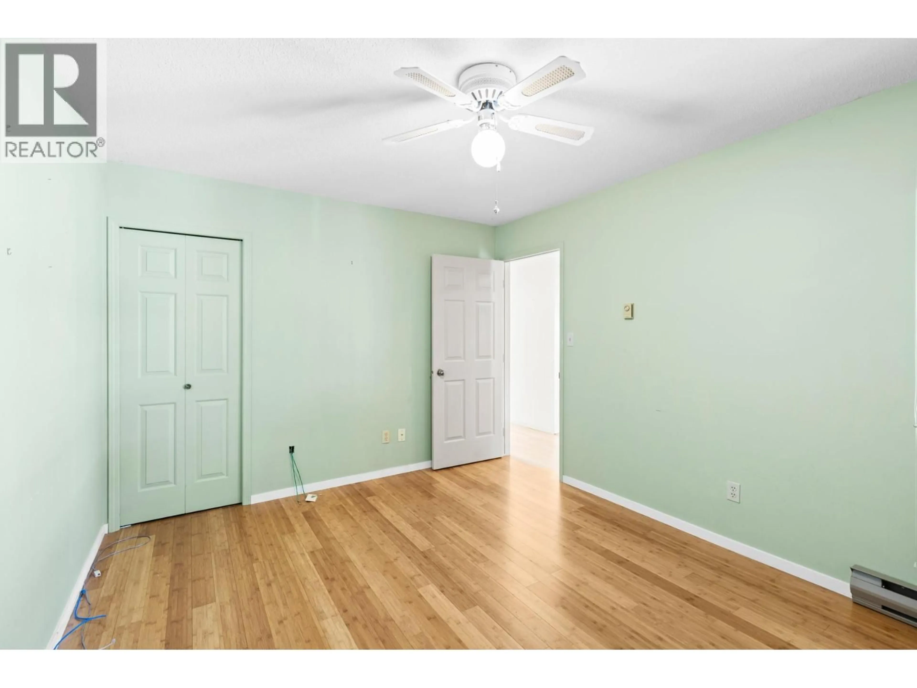 A pic of a room for 129 - 1765 LECKIE ROAD, Kelowna British Columbia V1X6X5