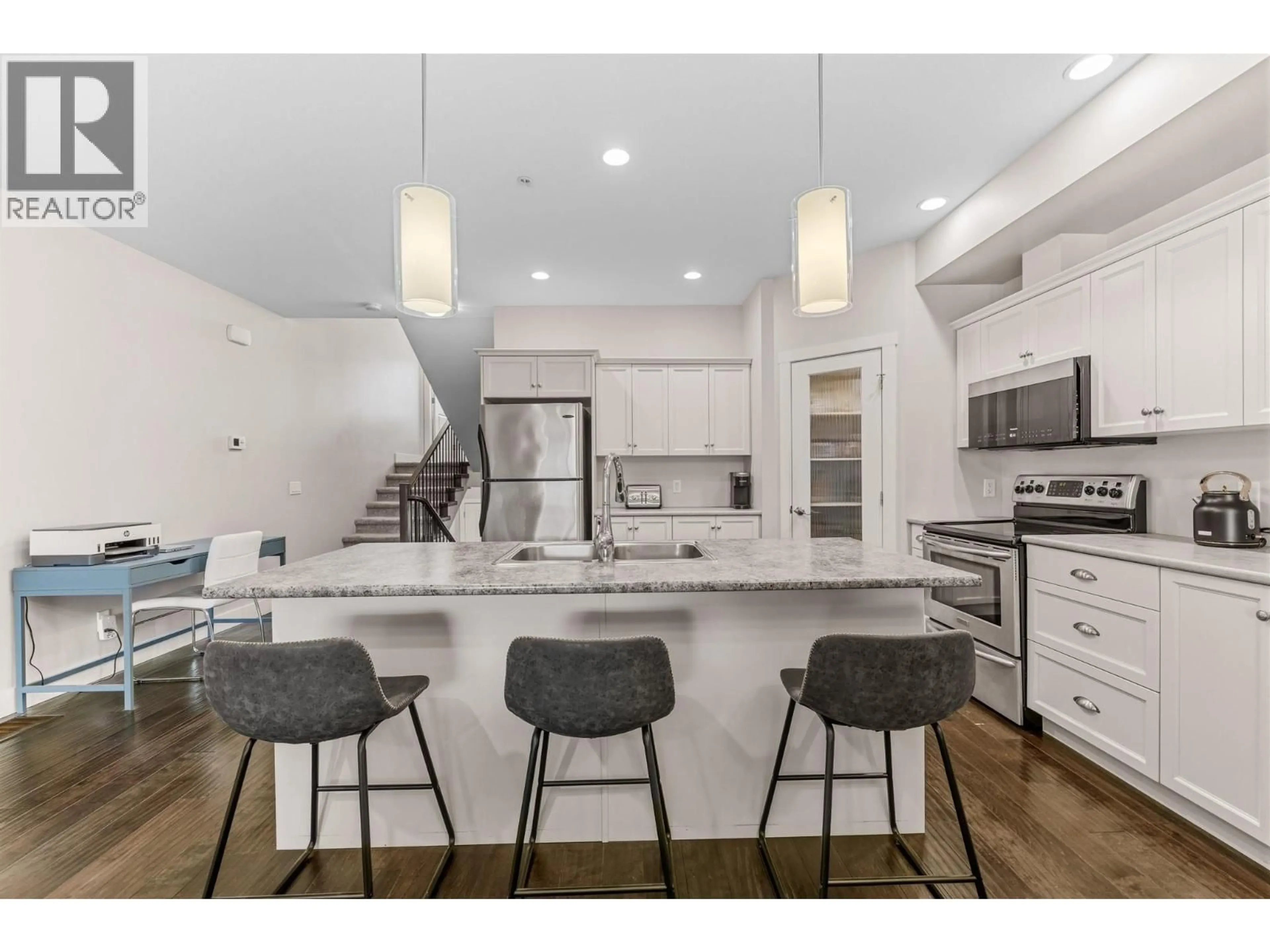Open concept kitchen, unknown for 4 - 600 BOYNTON PLACE, Kelowna British Columbia V1V3B8