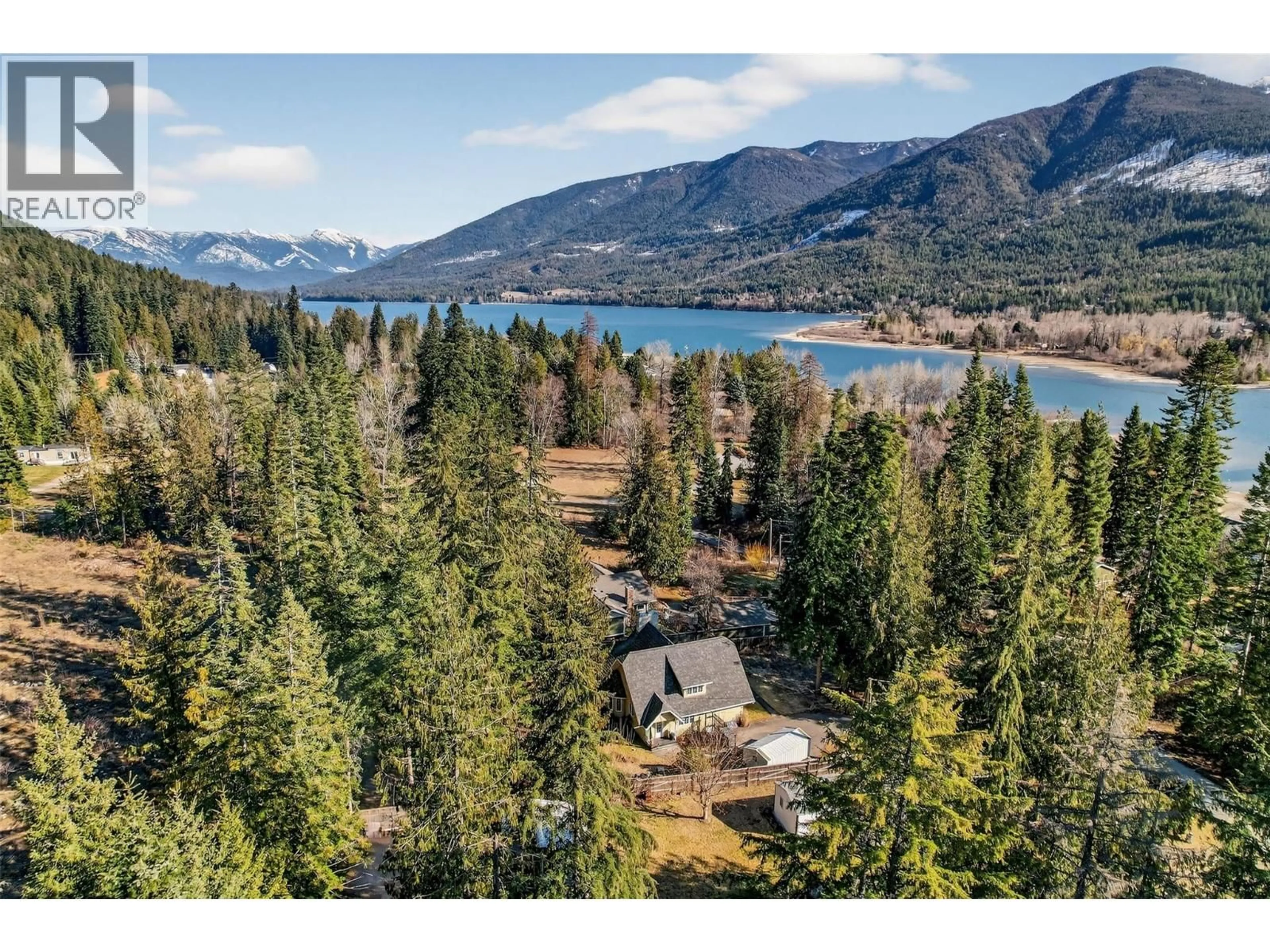 A pic from outside/outdoor area/front of a property/back of a property/a pic from drone, water/lake/river/ocean view for 6119 PIPPERS LANE, Nelson British Columbia V1L6P5