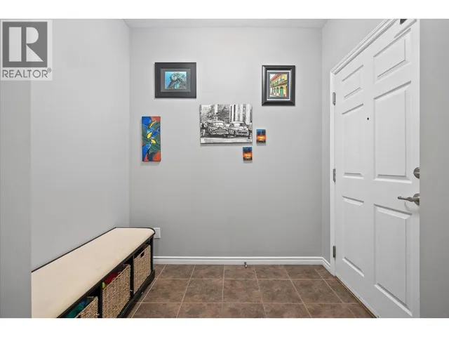 204 - 1125 BERNARD AVENUE, Kelowna 4