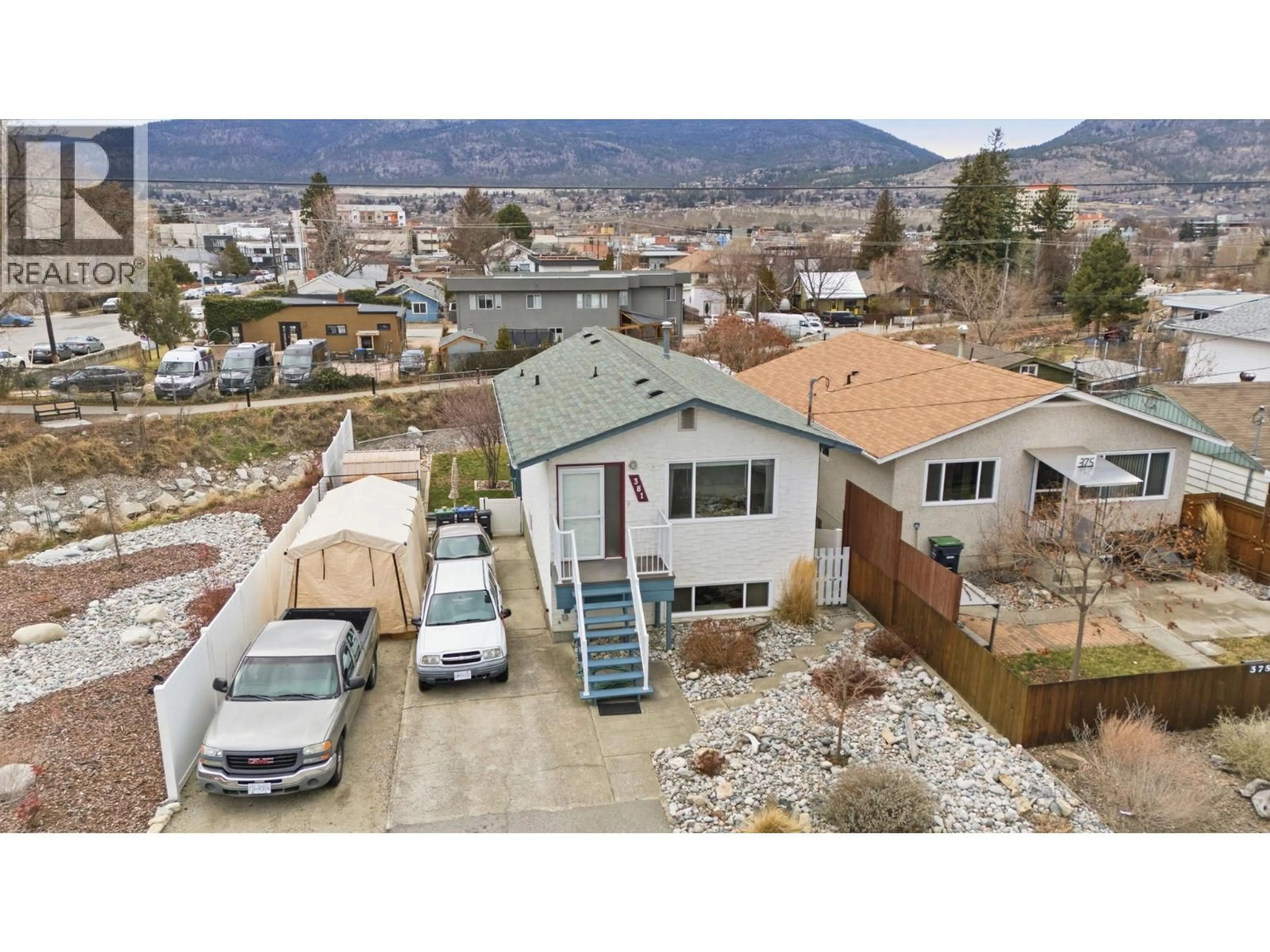 A pic from outside/outdoor area/front of a property/back of a property/a pic from drone, mountain view for 381 NORTON STREET, Penticton British Columbia V2A4H9