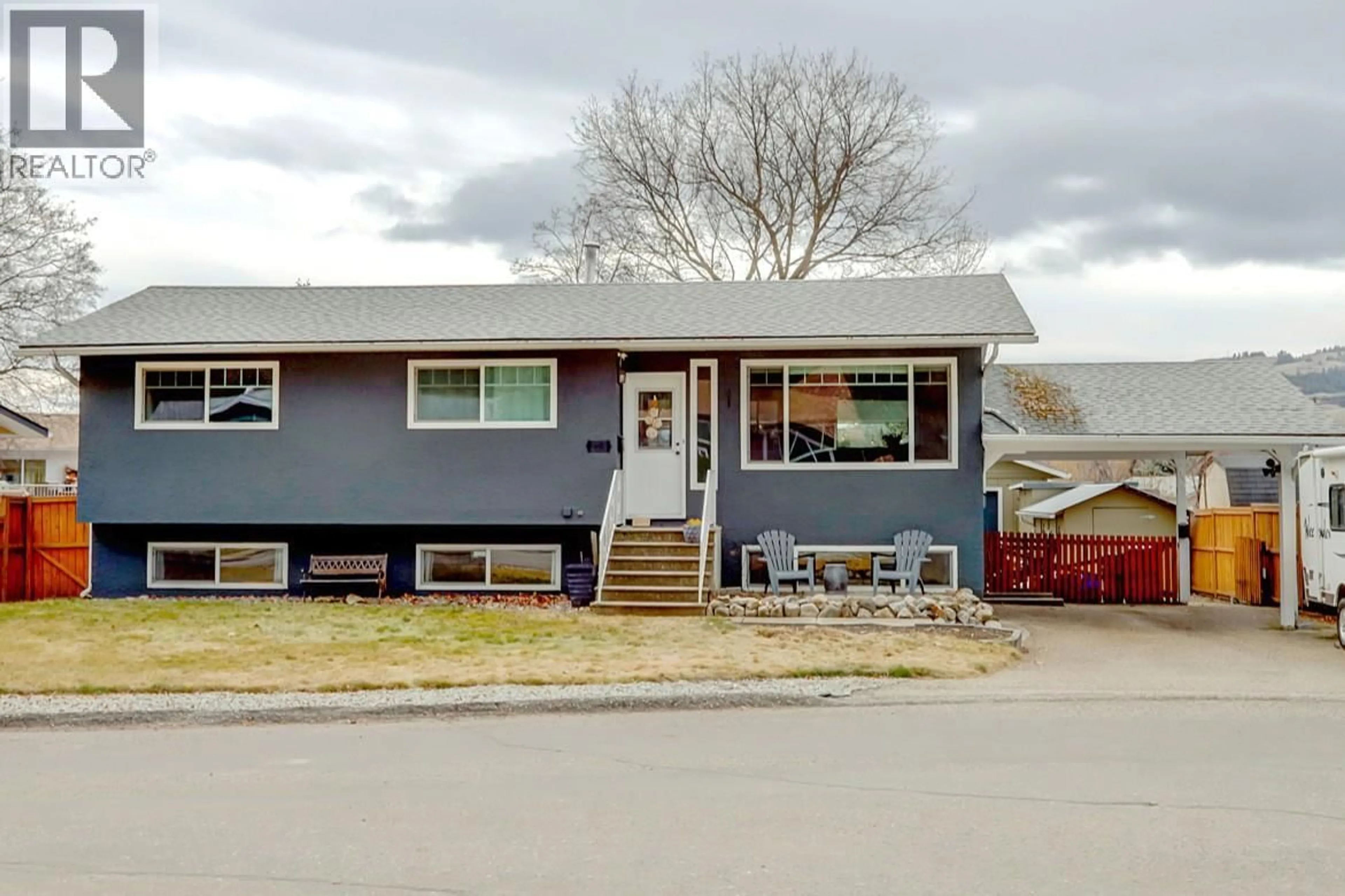 Home with vinyl exterior material, street for 4504 16 STREET, Vernon British Columbia V1T3Y3