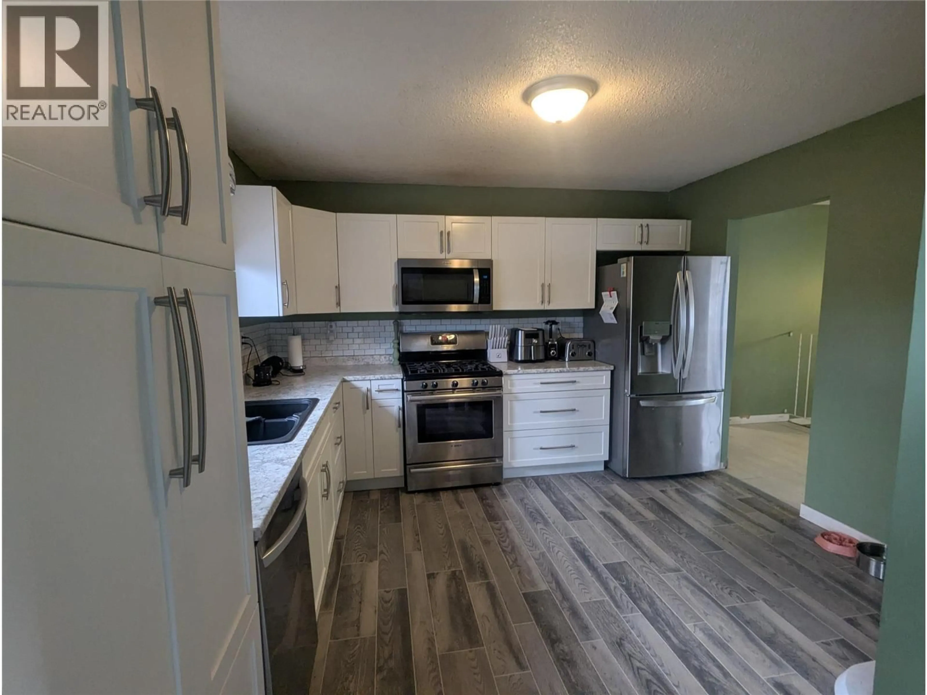 Open concept kitchen, unknown for 319 LARCH STREET, Chase British Columbia V0E1M1