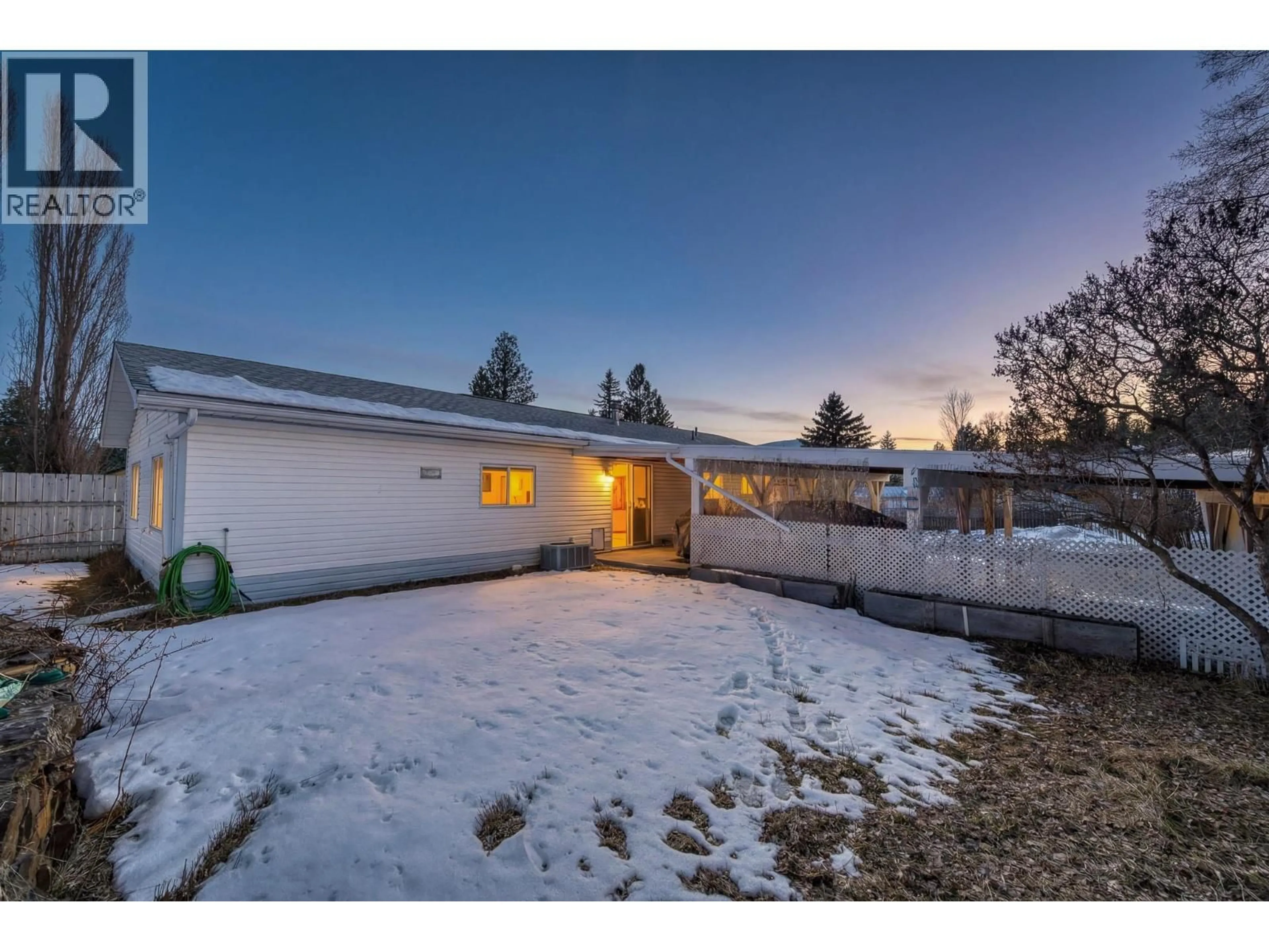 A pic from outside/outdoor area/front of a property/back of a property/a pic from drone, street for 858 301ST STREET, Kimberley British Columbia V1A3J9