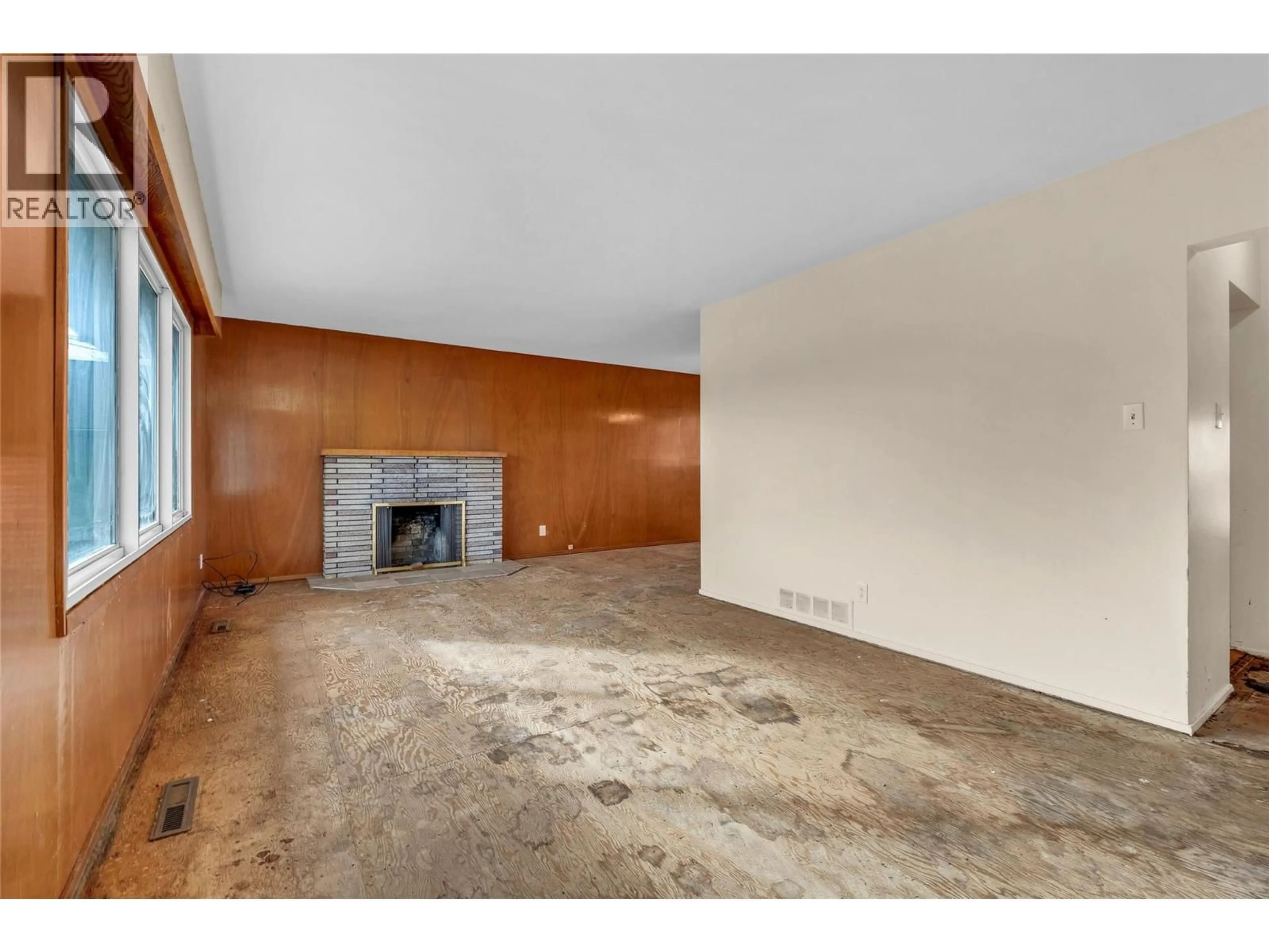 A pic of a room for 711 NELSON AVENUE, Penticton British Columbia V2A6J7