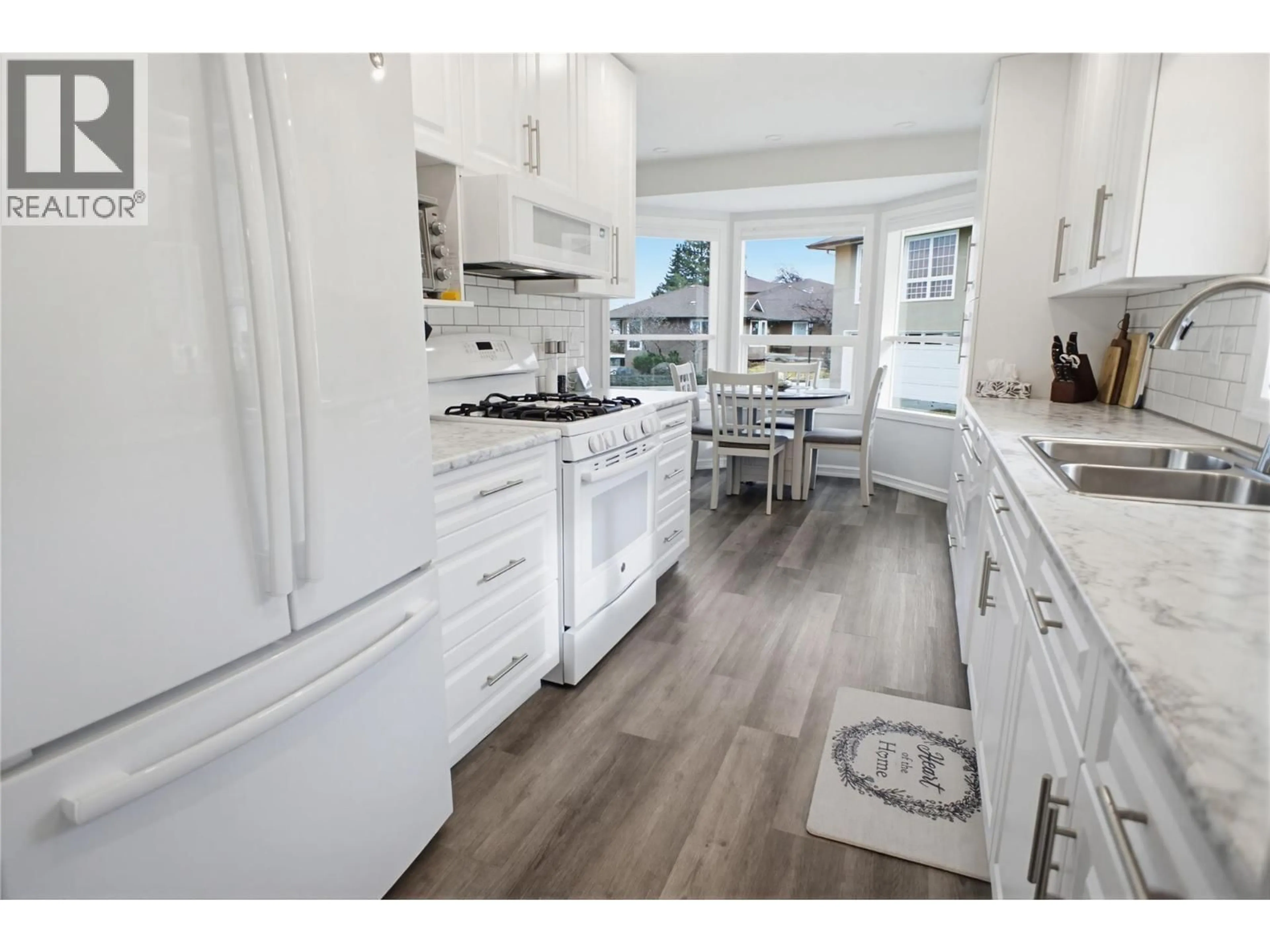Open concept kitchen, unknown for 8 - 2020 VAN HORNE DRIVE, Kamloops British Columbia V1S1G3
