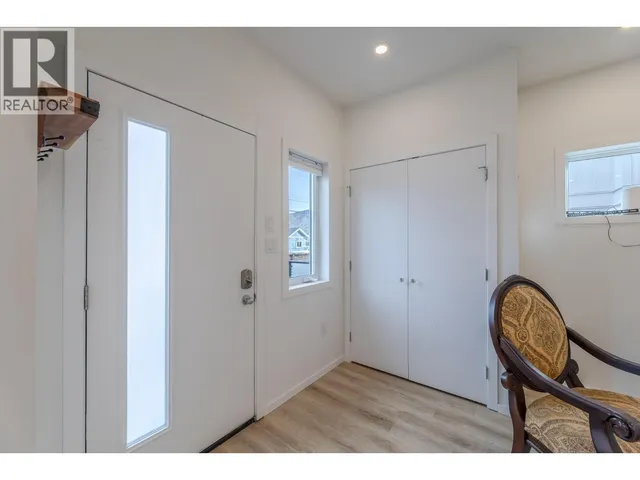 101 - 490 ECKHARDT AVENUE, Penticton 5
