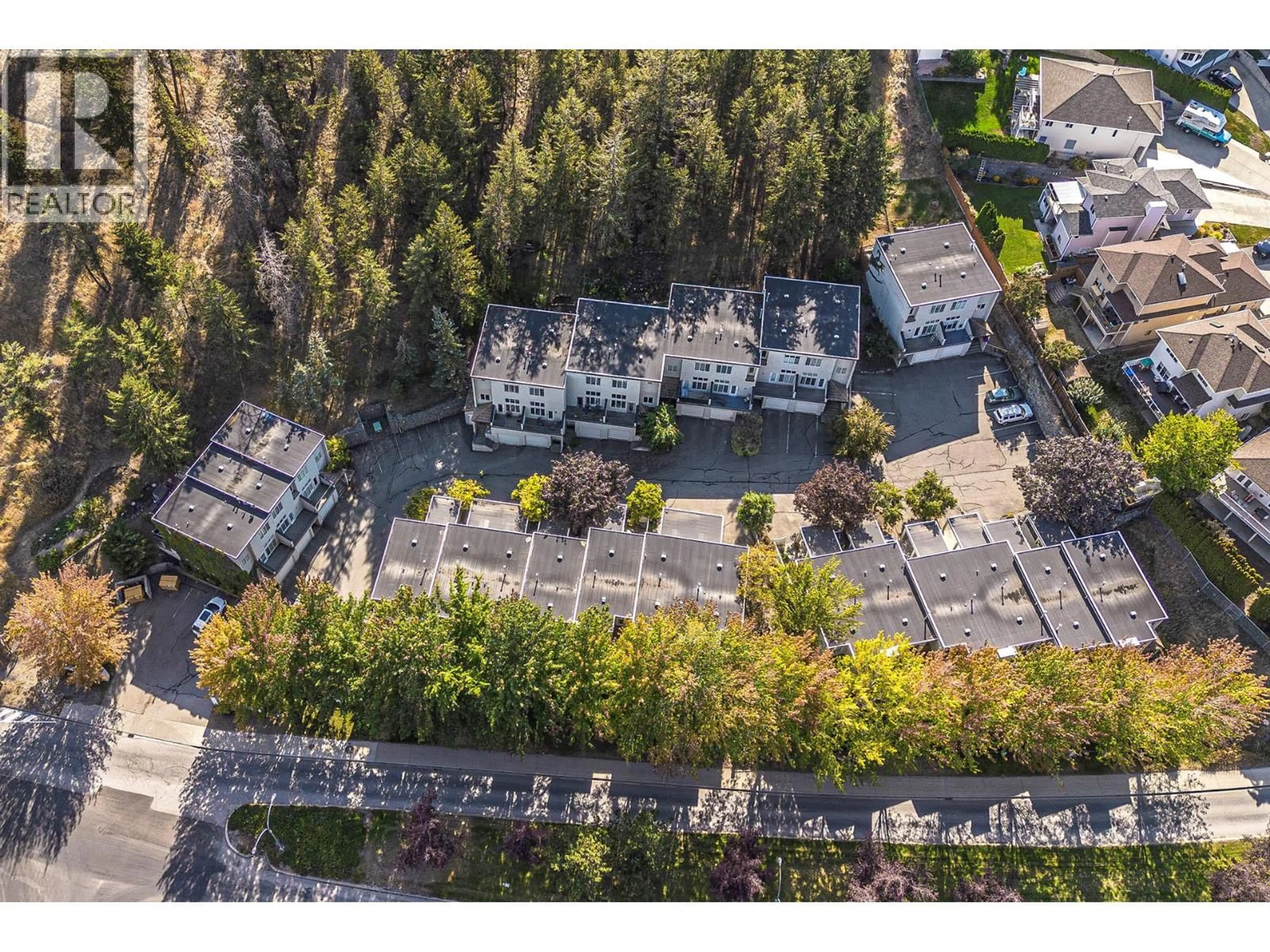 A pic from outside/outdoor area/front of a property/back of a property/a pic from drone, unknown for 22 - 411 ABERDEEN DRIVE, Kamloops British Columbia V1S1X2