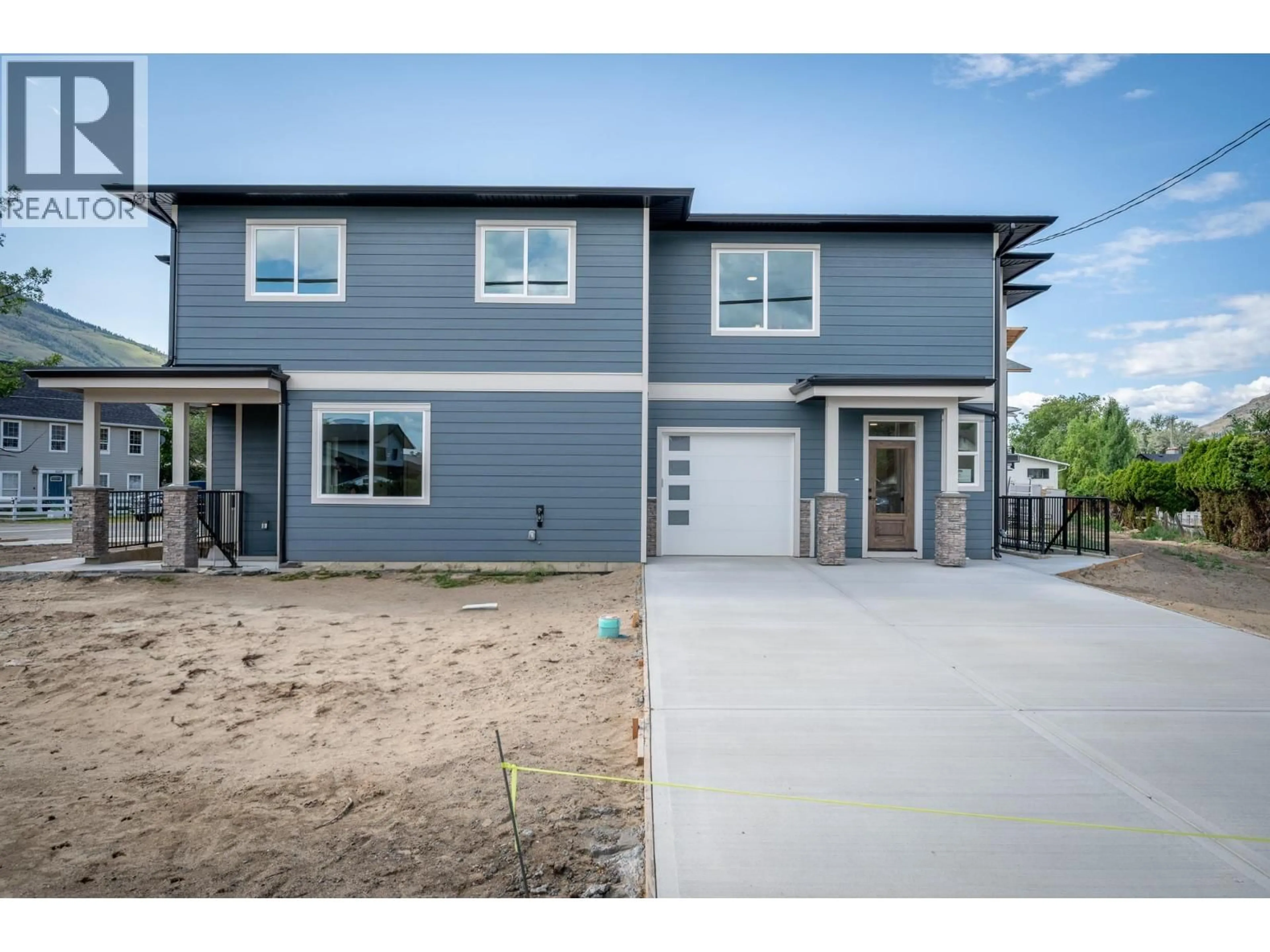 Home with vinyl exterior material, street for 723 LYNE ROAD, Kamloops British Columbia V2B6Z7