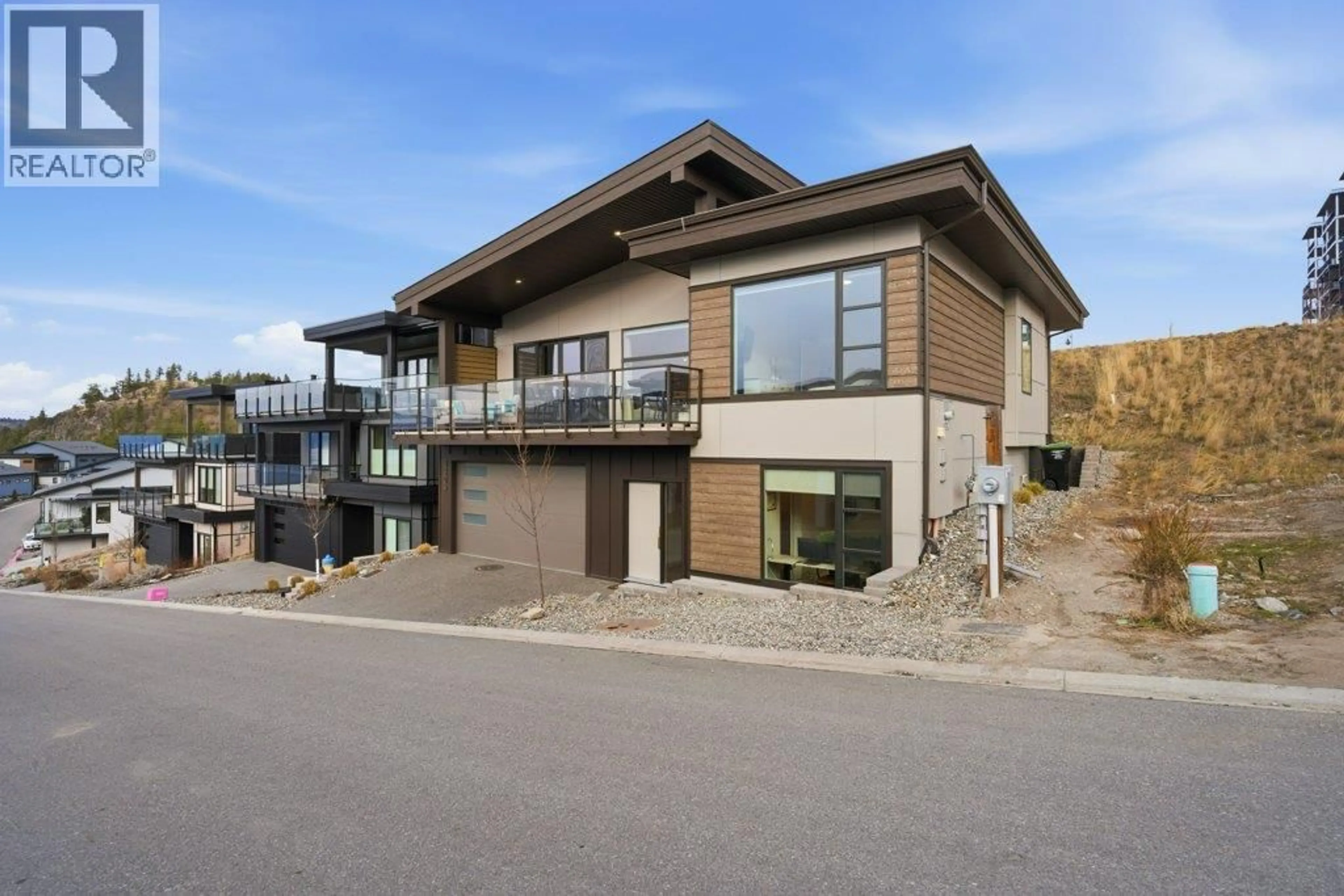 Home with brick exterior material, unknown for 3309 ASPEN LANE, Kelowna British Columbia V1V0C6