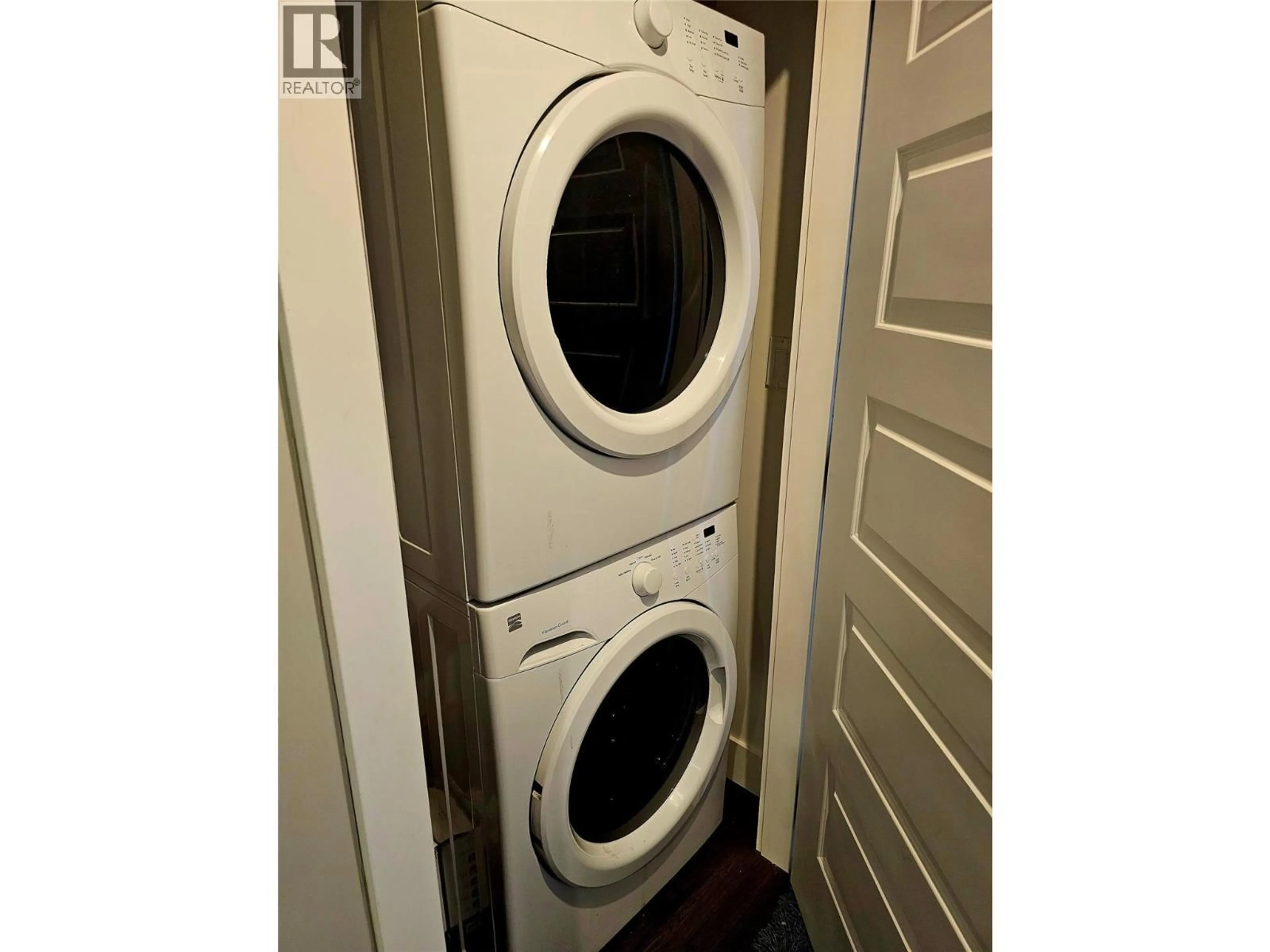 Laundry room for B - 2410 PERRIER LANE, Nelson British Columbia V1L7C3