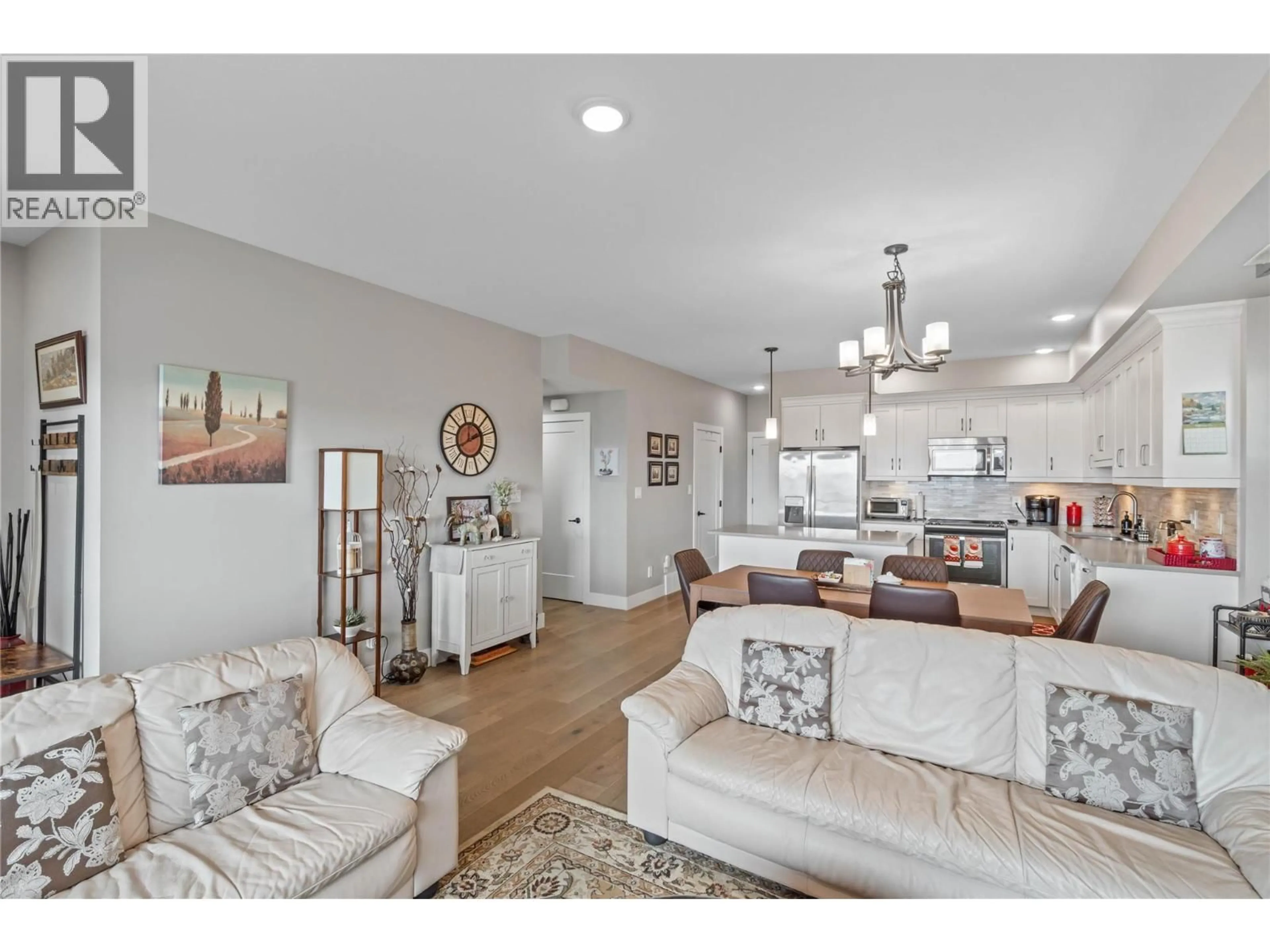 Living room with furniture, unknown for 27 - 2171 VAN HORNE DRIVE, Kamloops British Columbia V1S0E2