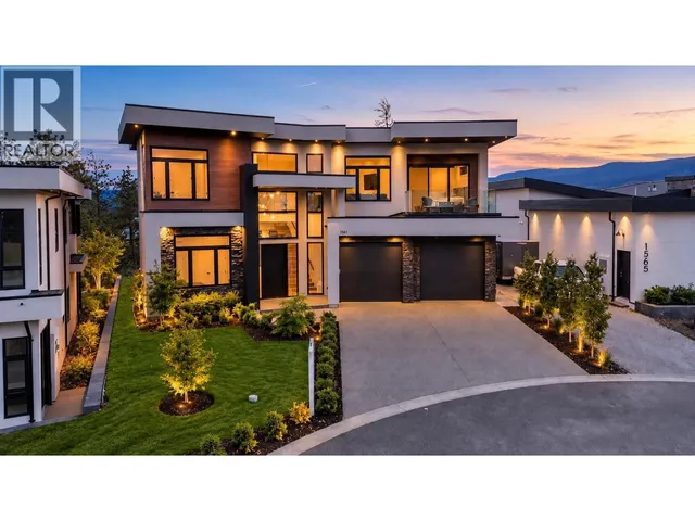 1561 CABERNET COURT, West Kelowna 2