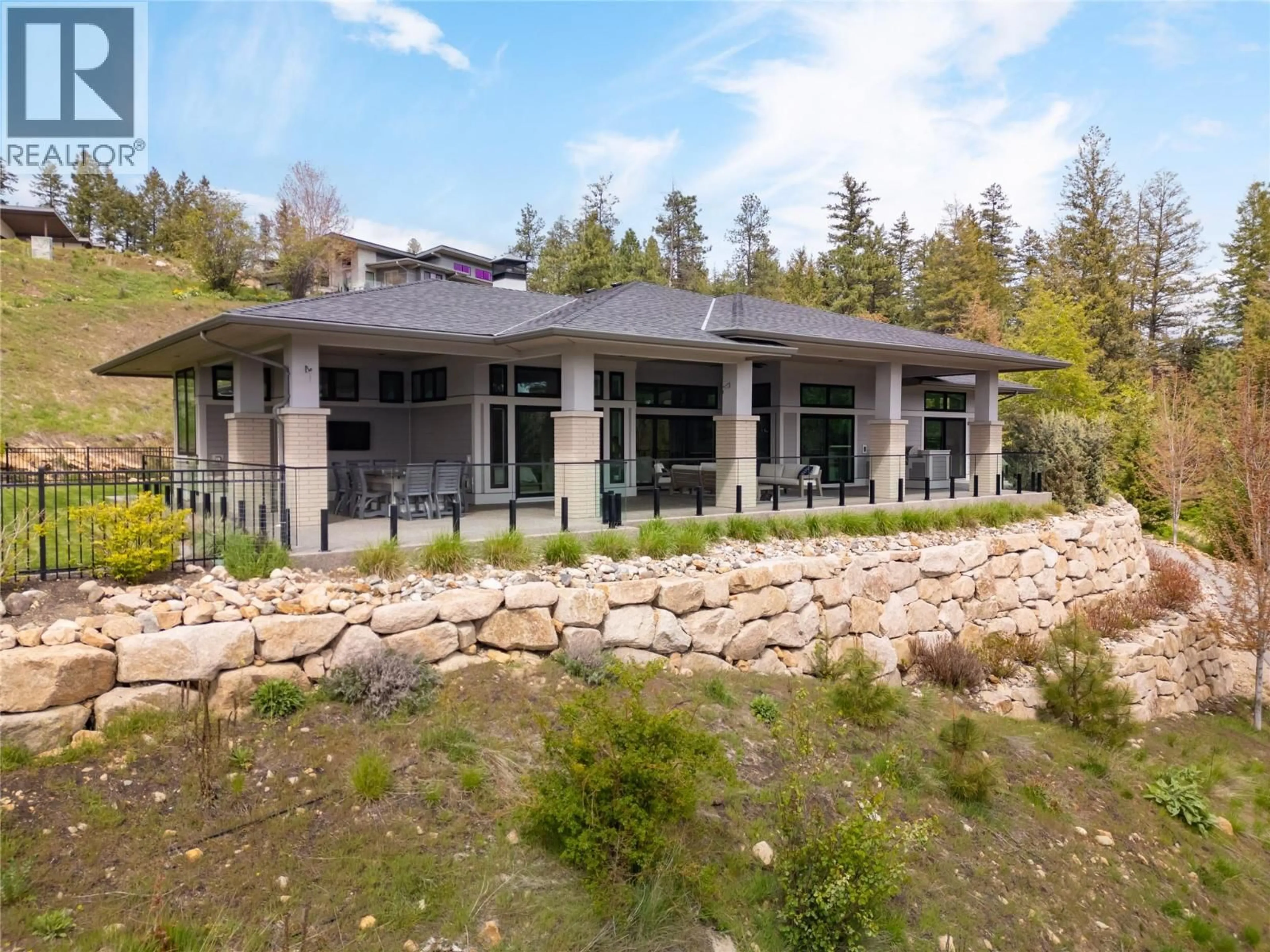 Unknown for 689 BIRDIE LAKE PLACE, Vernon British Columbia V1H2L3