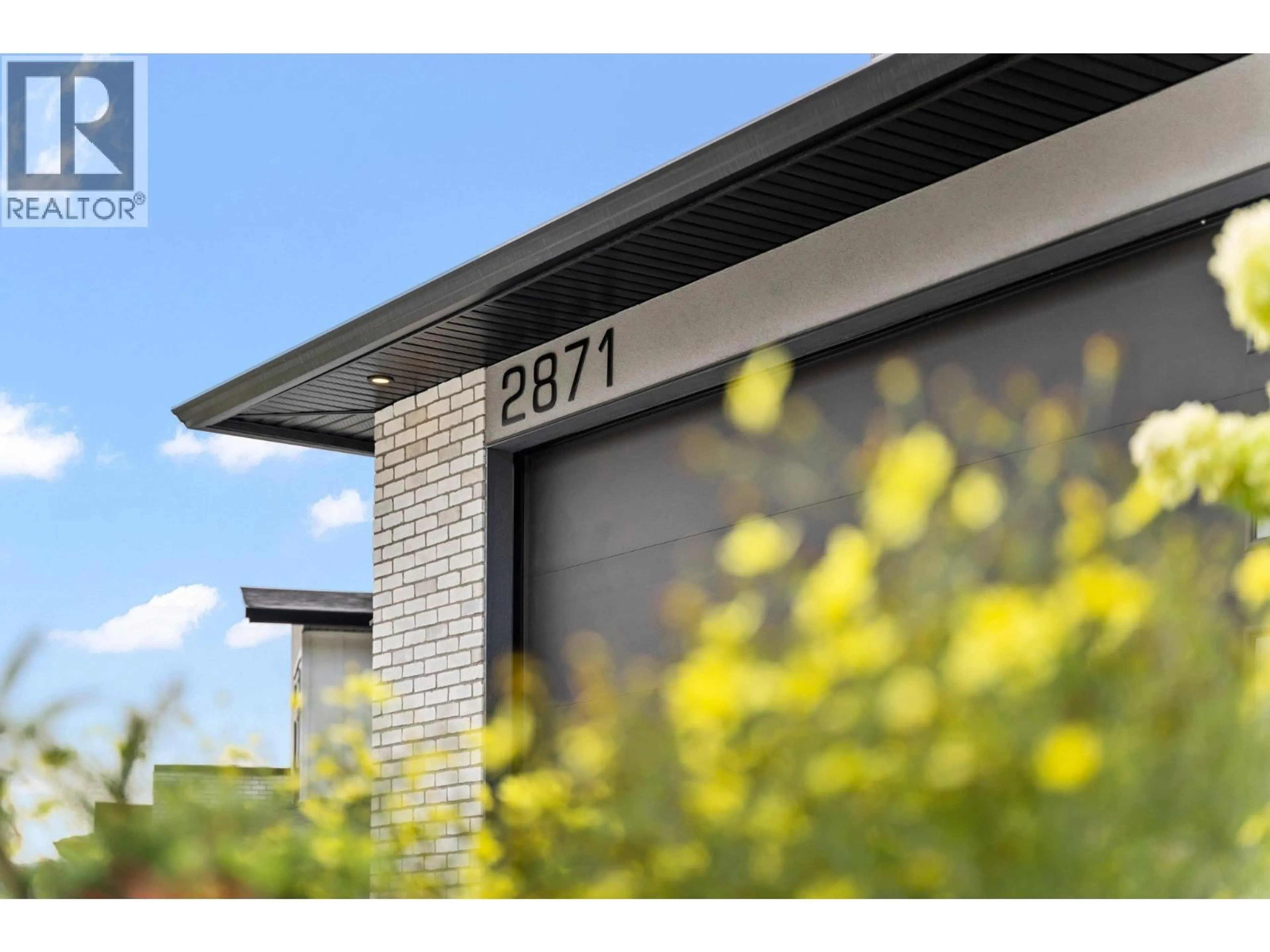 Home with brick exterior material, building for 2871 COPPER RIDGE DRIVE, West Kelowna British Columbia V4T0E7