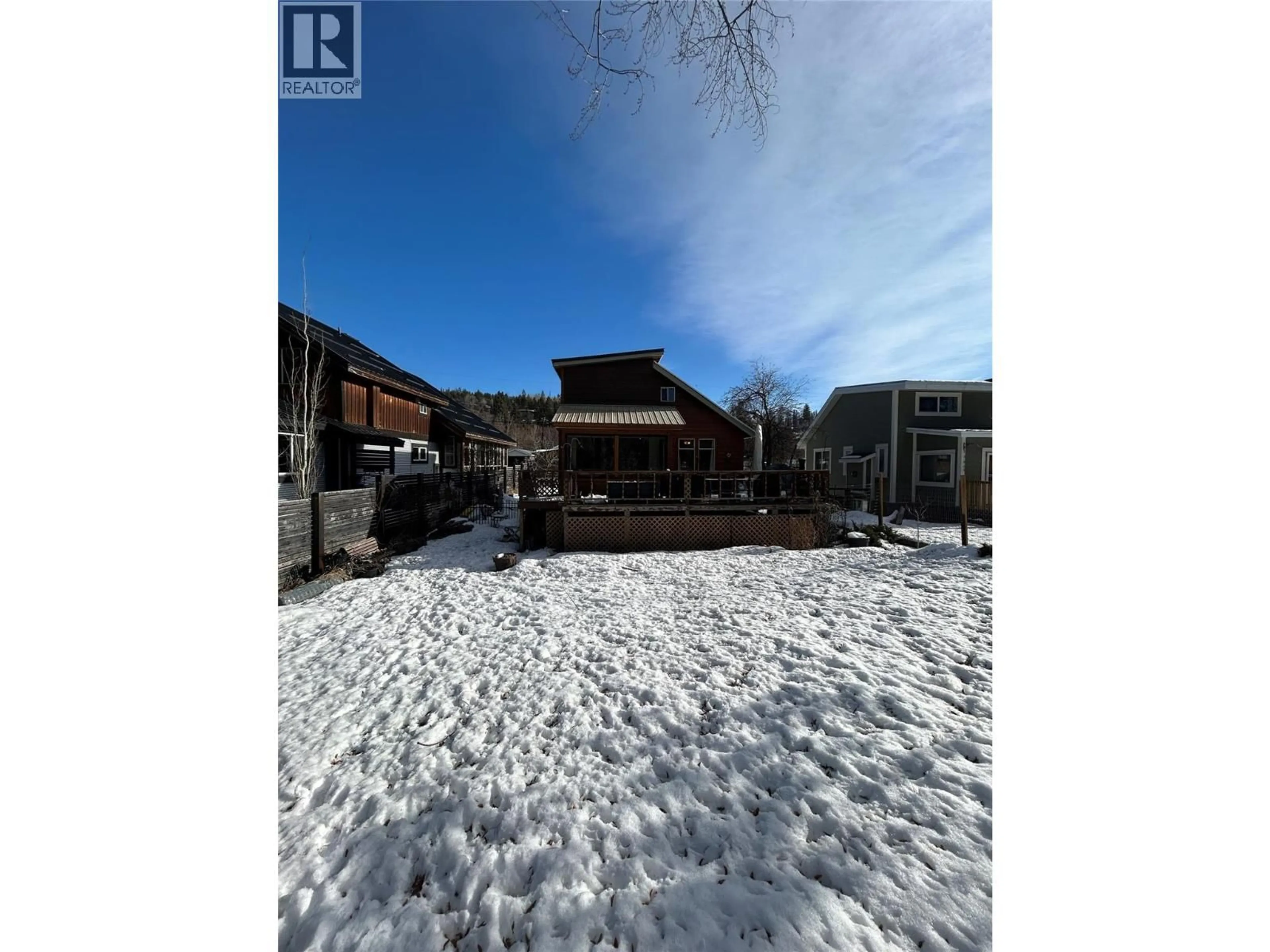 A pic from outside/outdoor area/front of a property/back of a property/a pic from drone, unknown for 30 101 AVENUE, Kimberley British Columbia V1A1A3