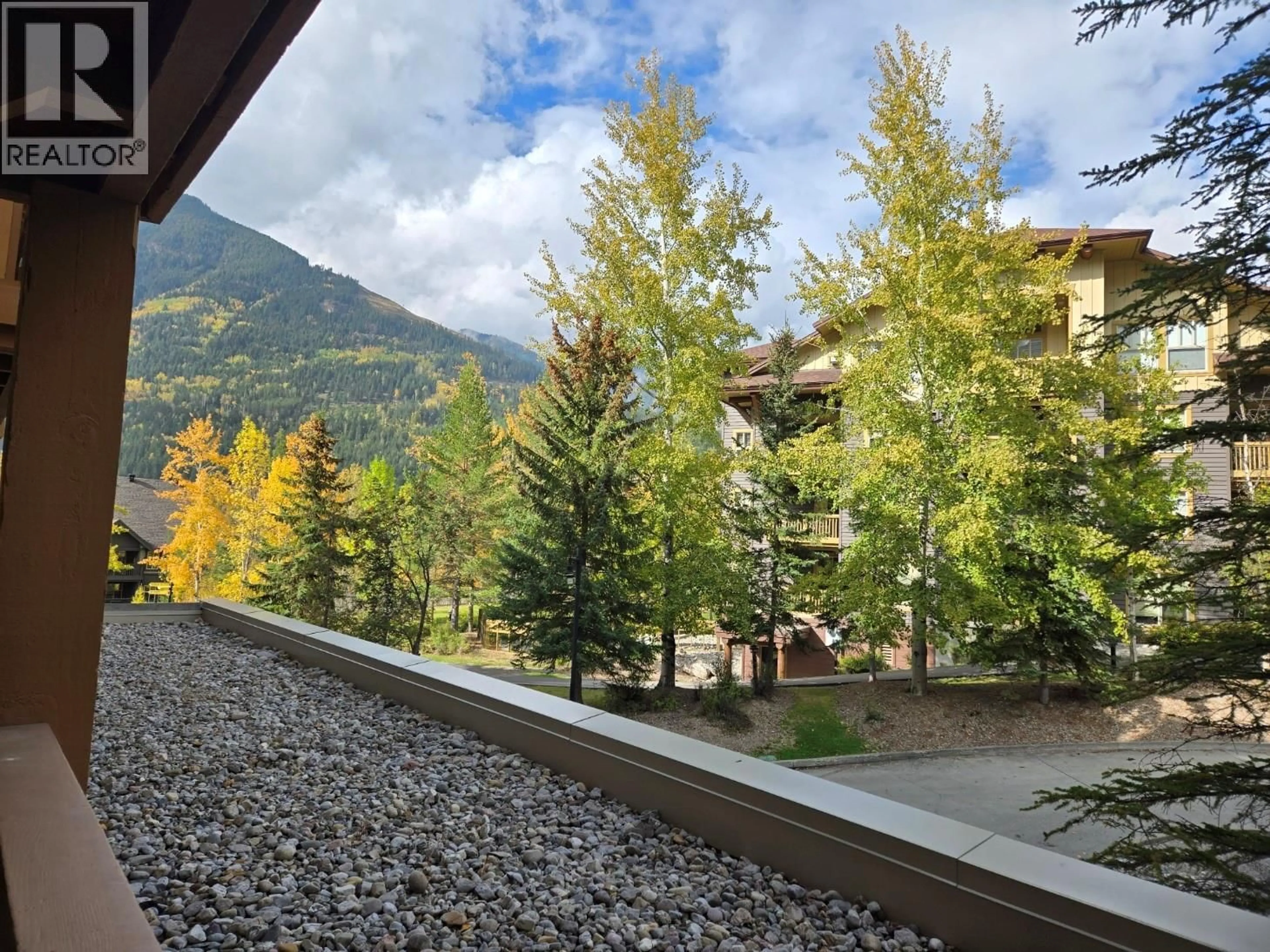 Unknown for 108 - 2080 SUMMIT DRIVE, Panorama British Columbia V0A1T0