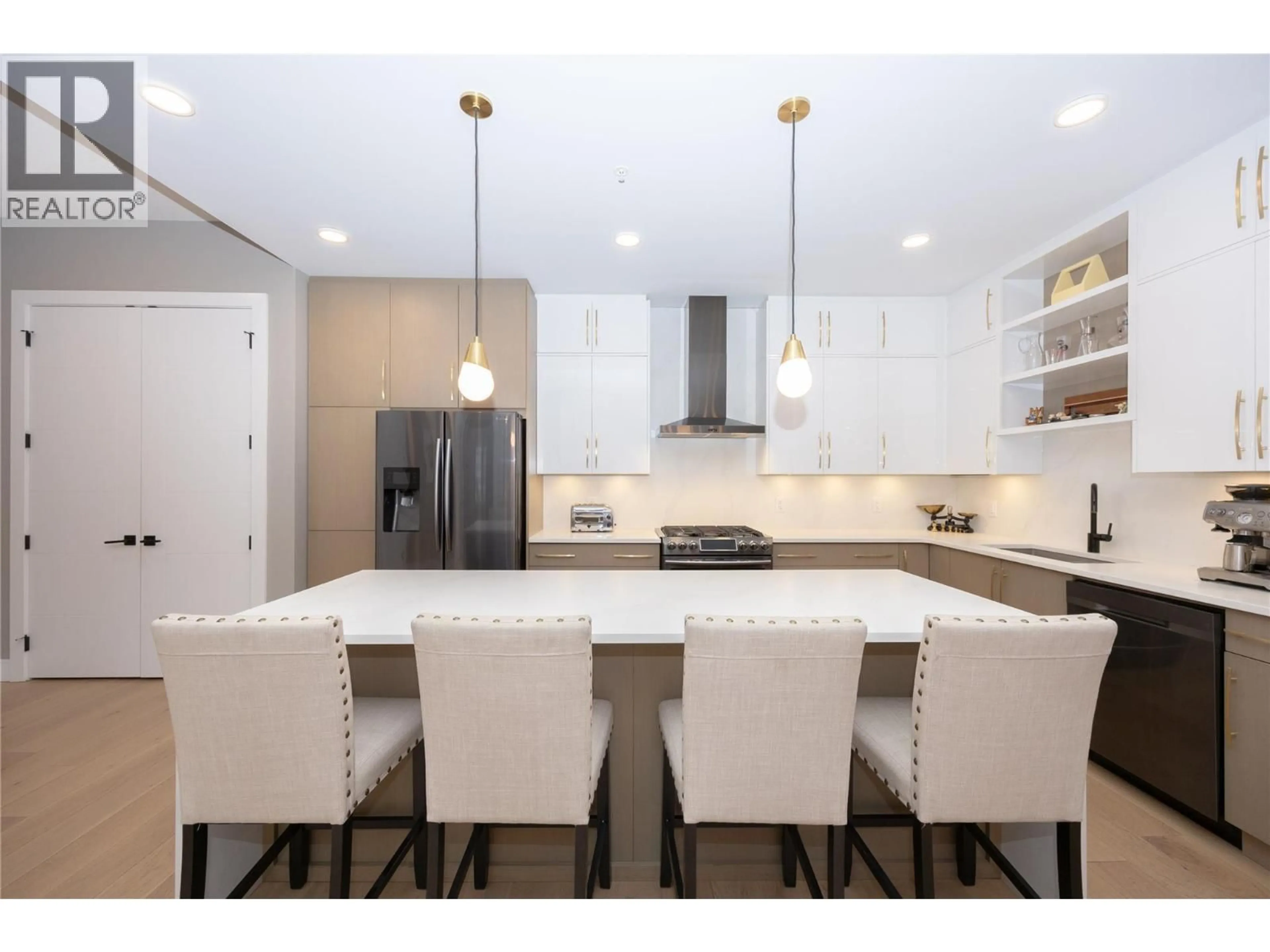 Open concept kitchen, unknown for 604 - 529 TRUSWELL ROAD, Kelowna British Columbia V1W3K7