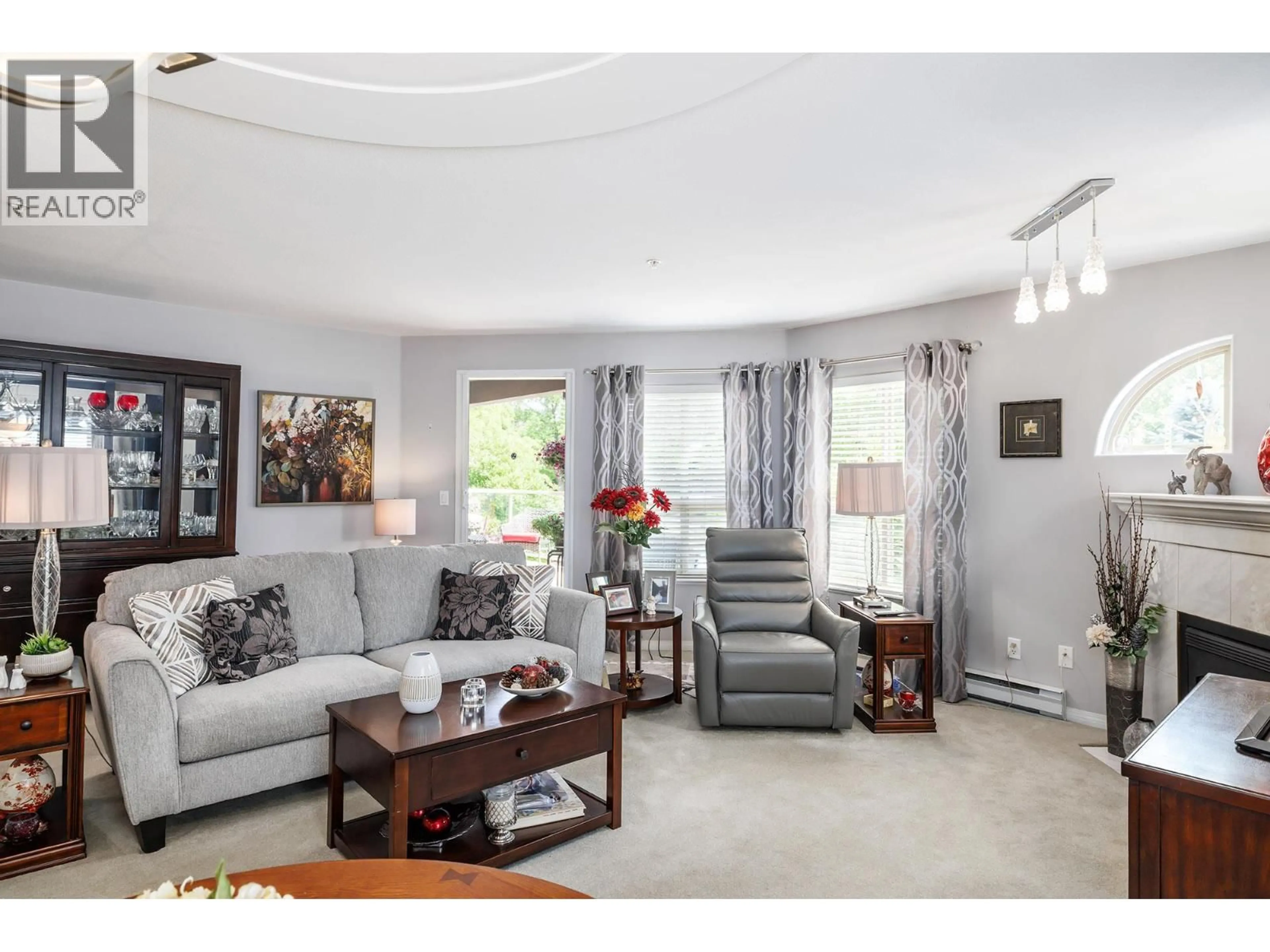 Living room with furniture, unknown for 108 - 2130 VASILE ROAD, Kelowna British Columbia V1Y6H5