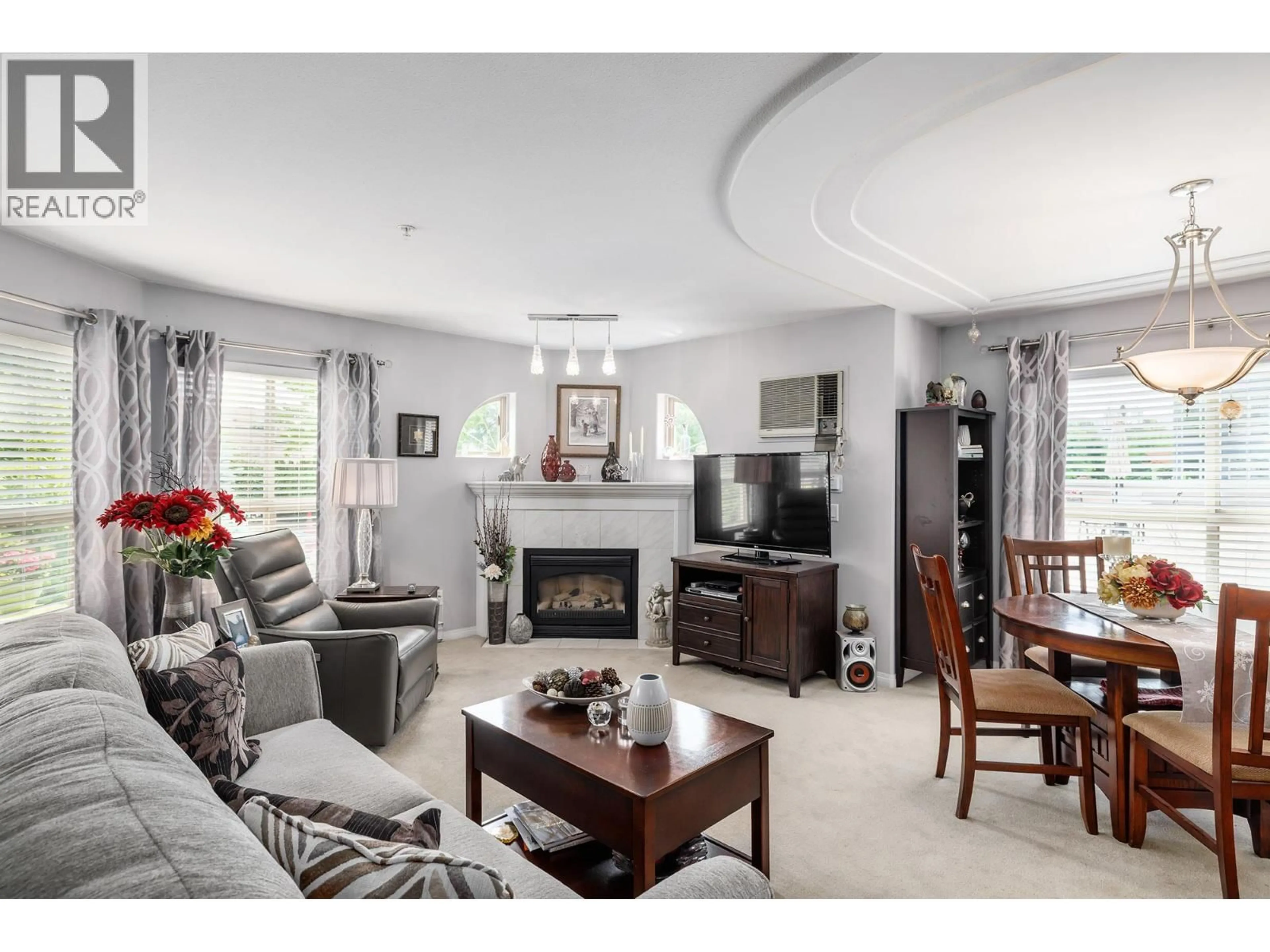 Living room with furniture, unknown for 108 - 2130 VASILE ROAD, Kelowna British Columbia V1Y6H5