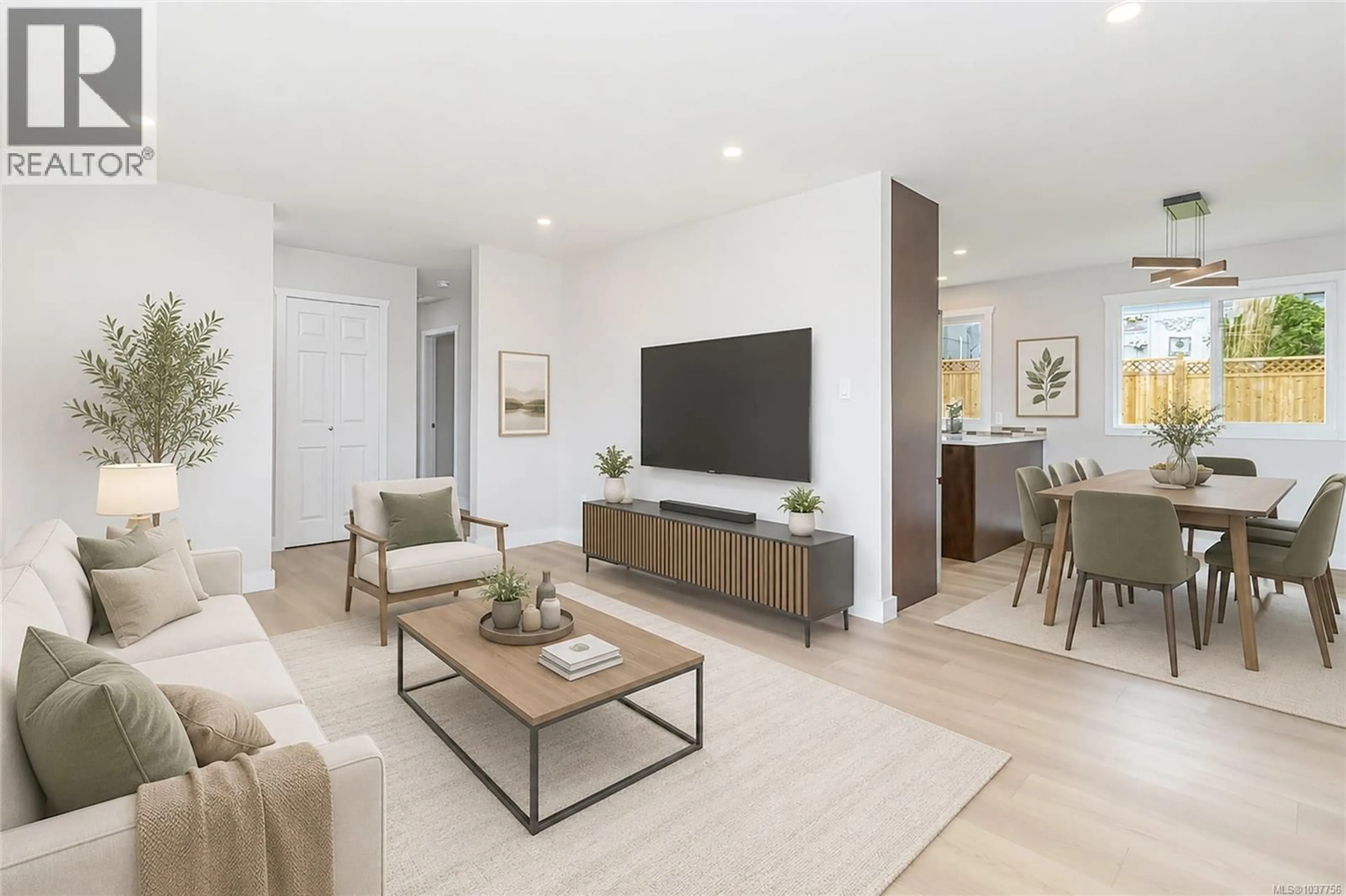 Living room with furniture, unknown for 8082 YORK AVENUE, Crofton British Columbia V0R1R0