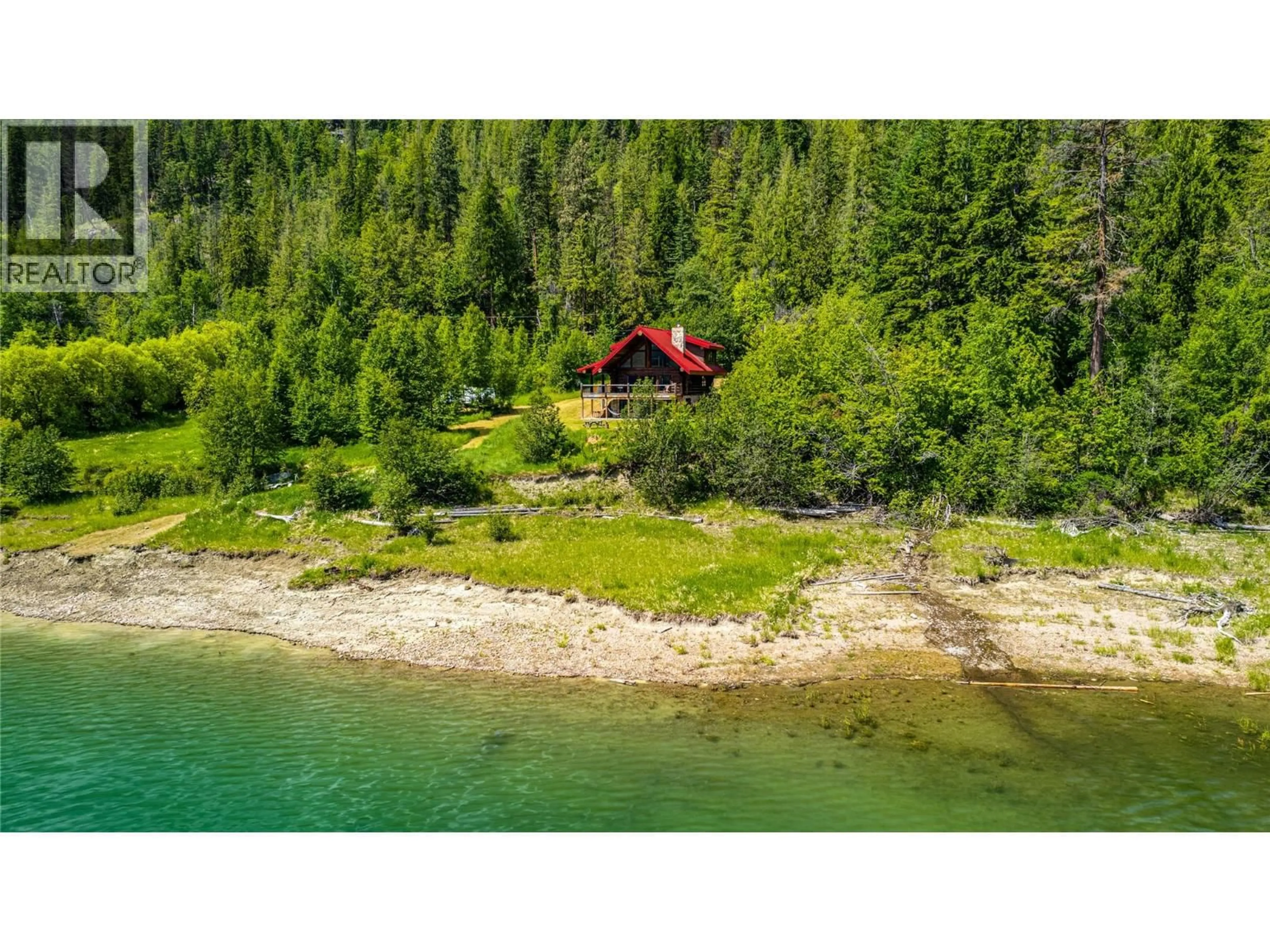 A pic from outside/outdoor area/front of a property/back of a property/a pic from drone, water/lake/river/ocean view for 682 LOWER INONOAKLIN ROAD, Edgewood British Columbia V0G1J0