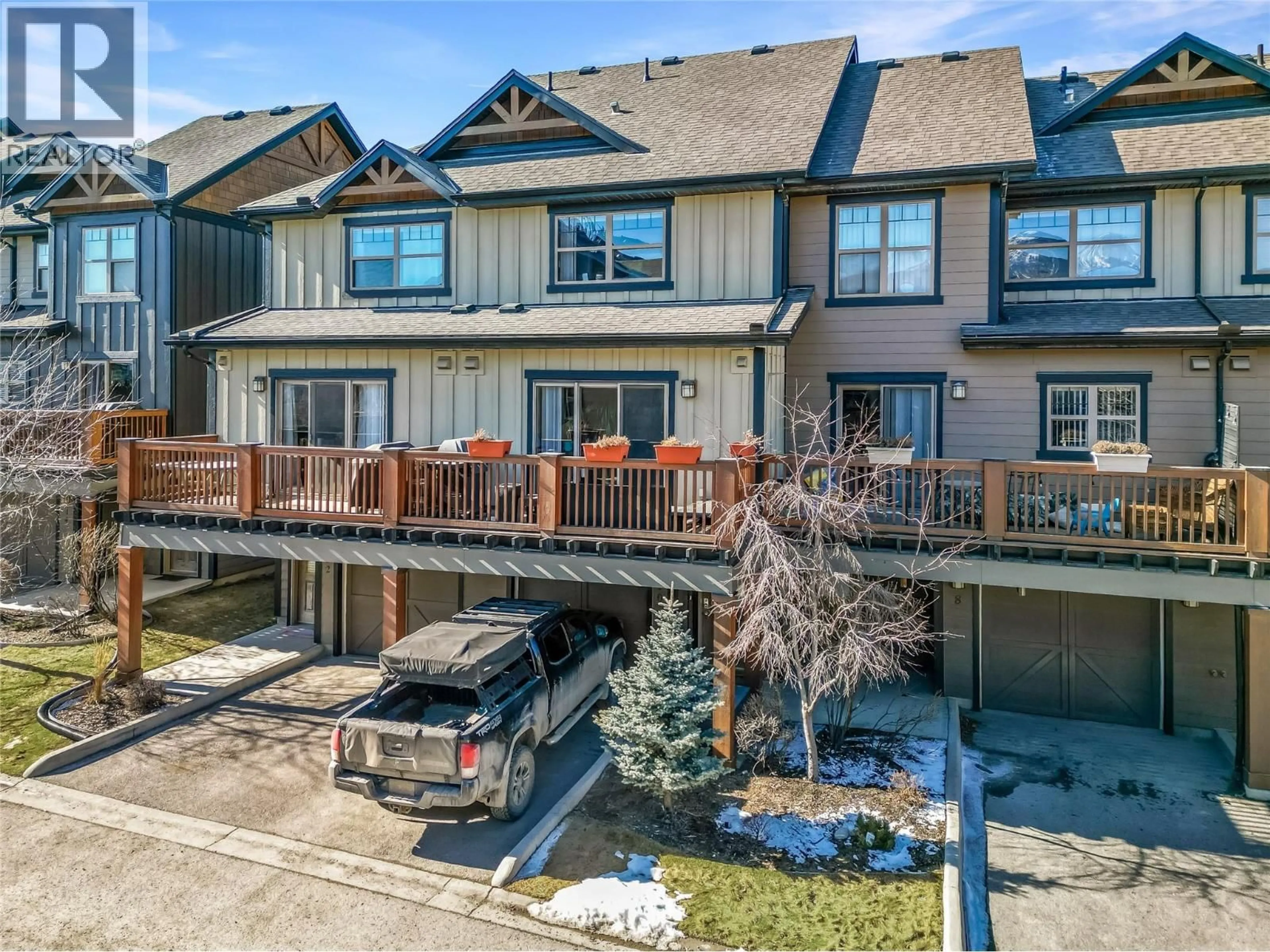 A pic from outside/outdoor area/front of a property/back of a property/a pic from drone, street for 10 - 1000 9TH STREET, Invermere British Columbia V0A1K0