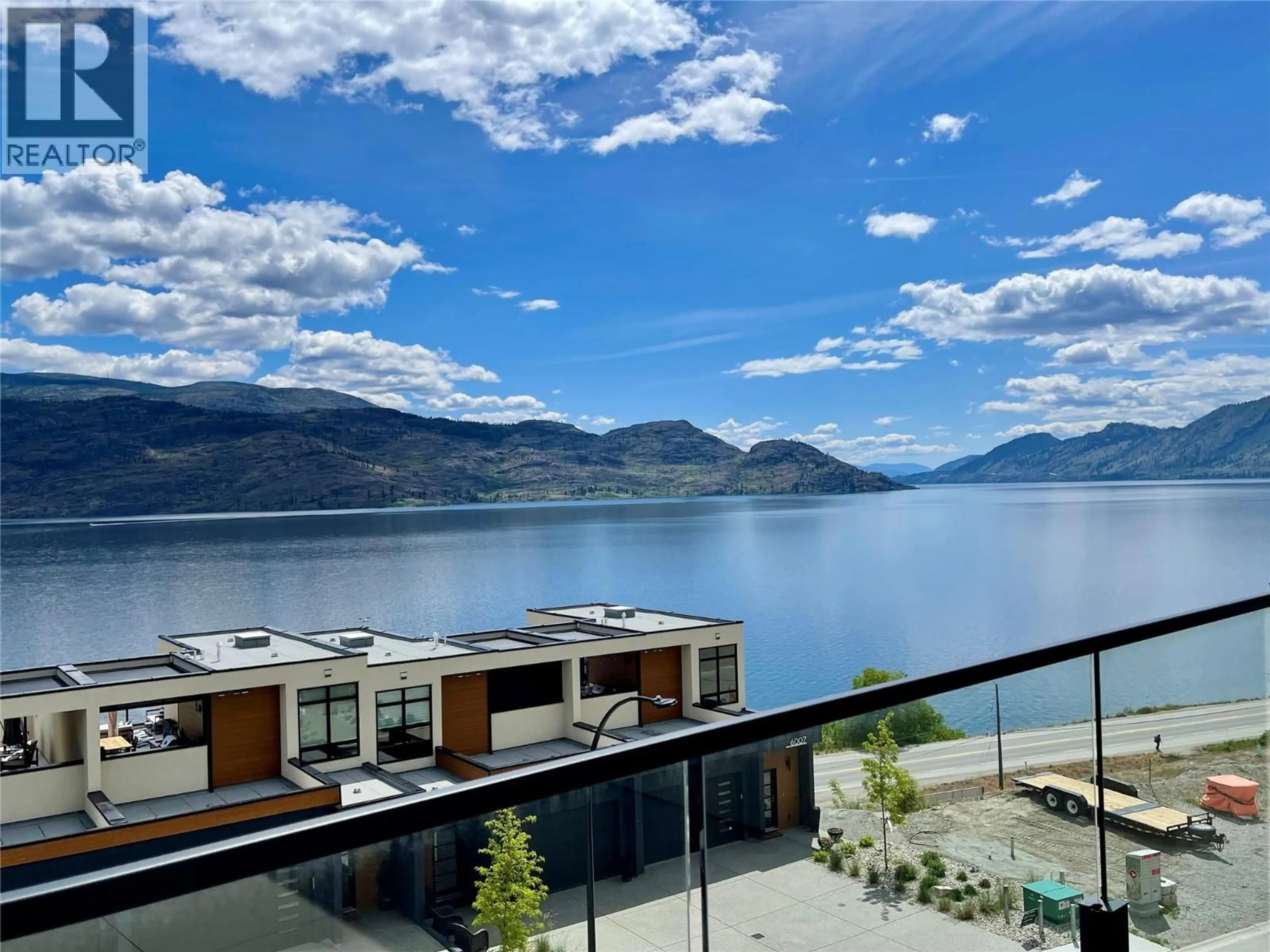 A pic from outside/outdoor area/front of a property/back of a property/a pic from drone, water/lake/river/ocean view for 5992 PRINCESS STREET, Peachland British Columbia V0H1X7