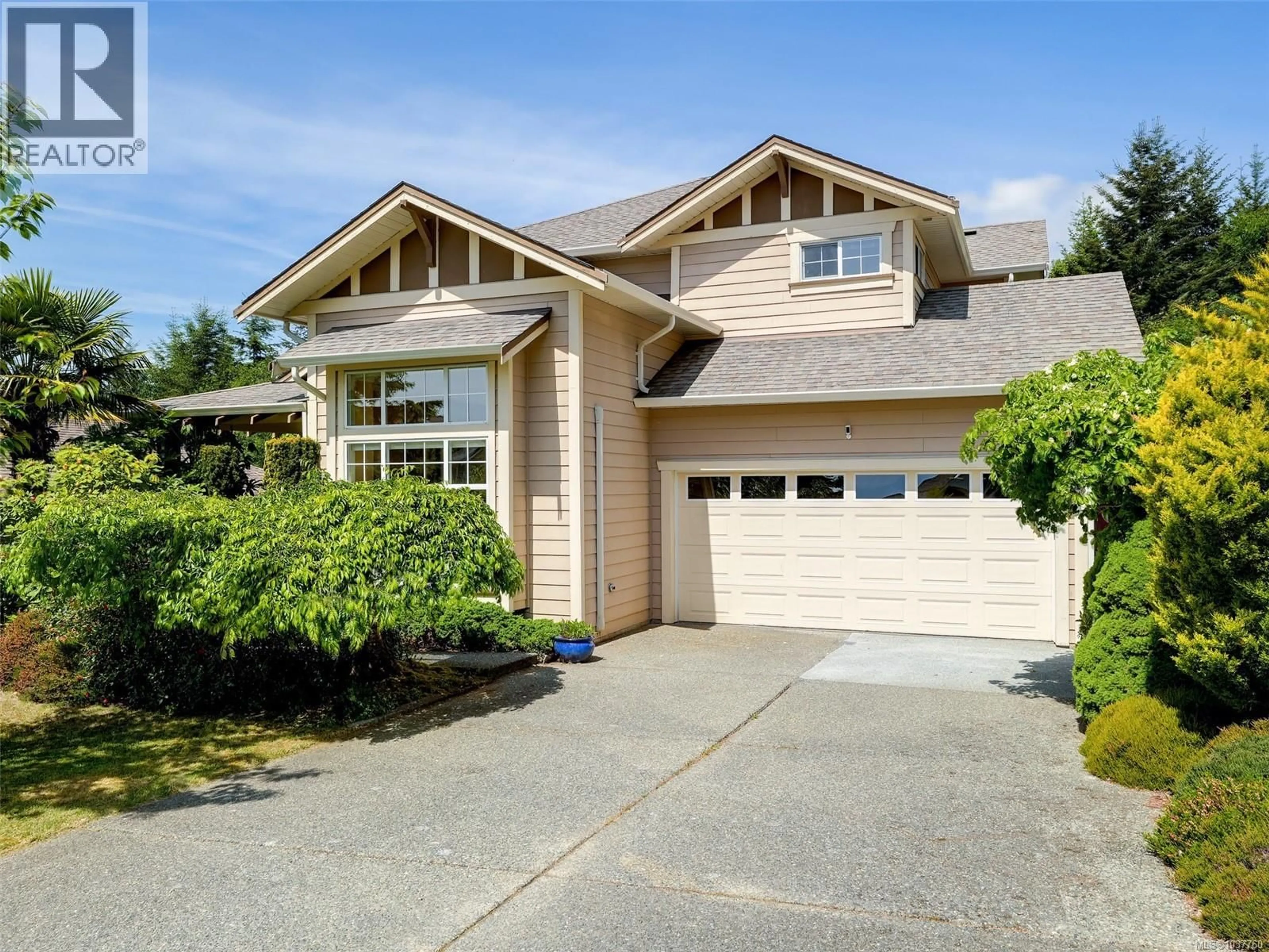 Home with vinyl exterior material, street for 2518 WESTVIEW TERRACE, Sooke British Columbia V9Z0Y7