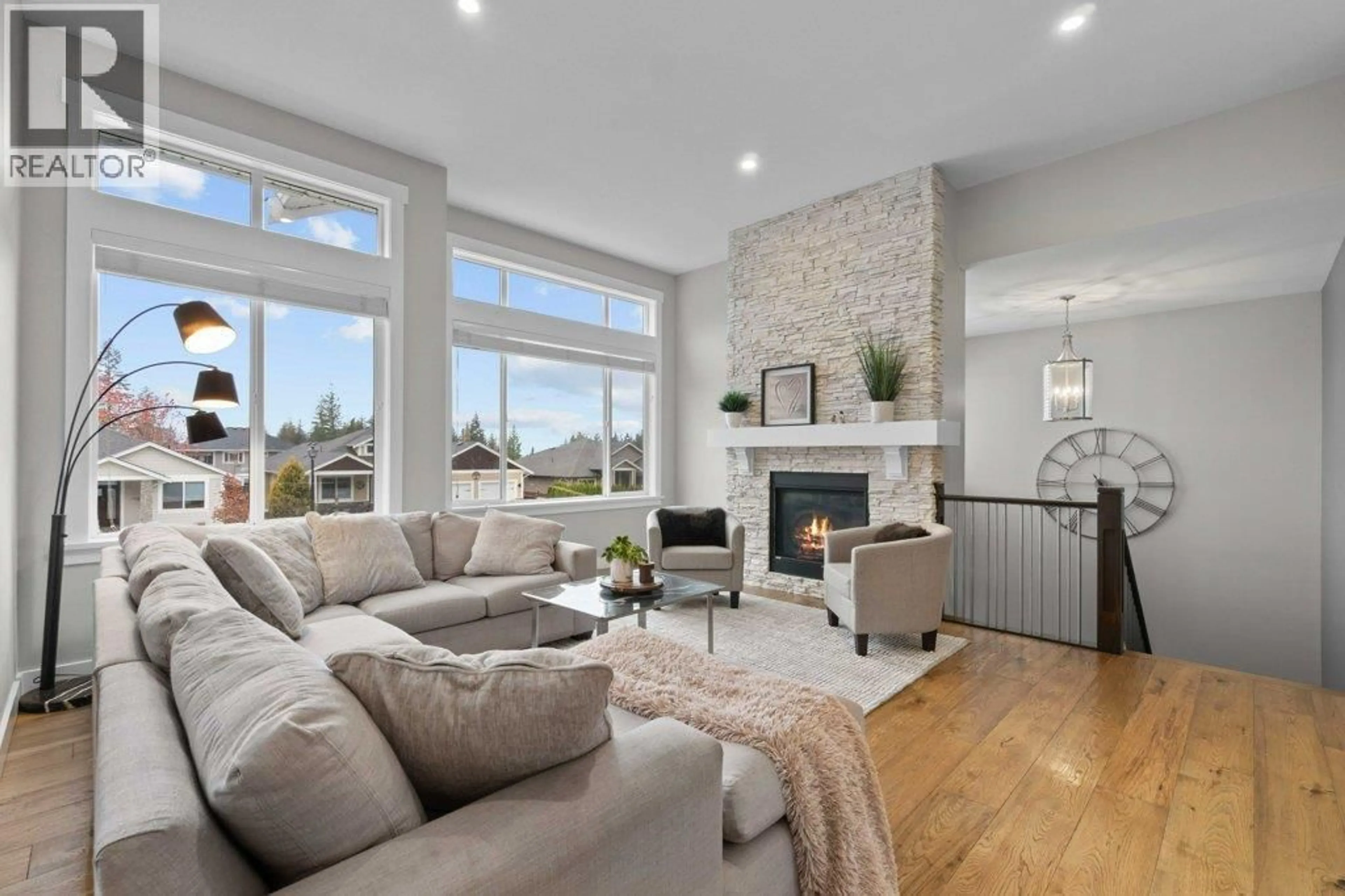 Living room with furniture, unknown for 1320 24 STREET SOUTHEAST, Salmon Arm British Columbia V1E0E3